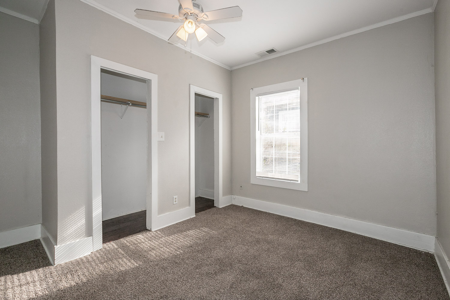 516 S Yorktown Avenue Property Photo 11