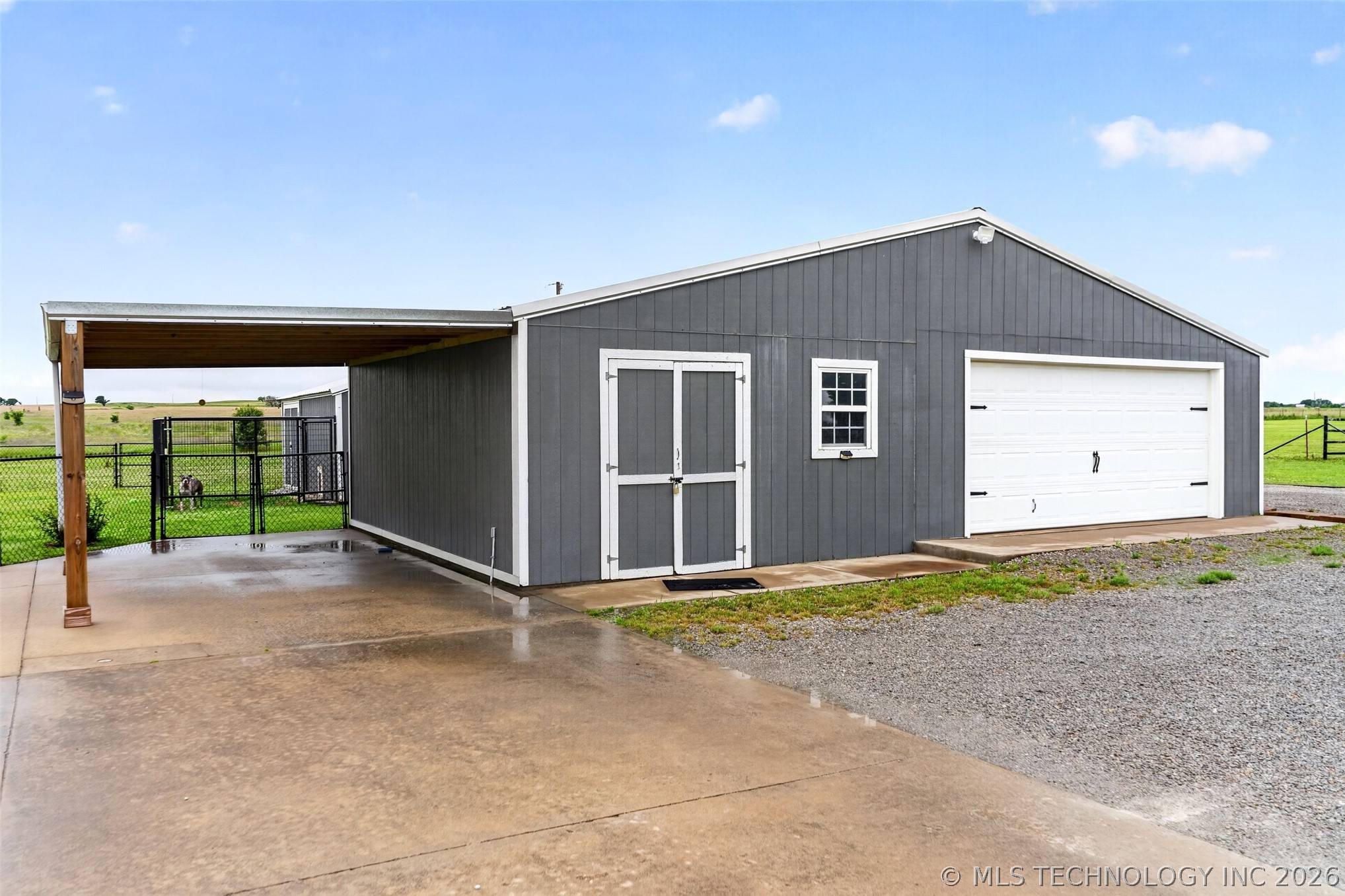 650 Ne Bison Road Property Photo 49