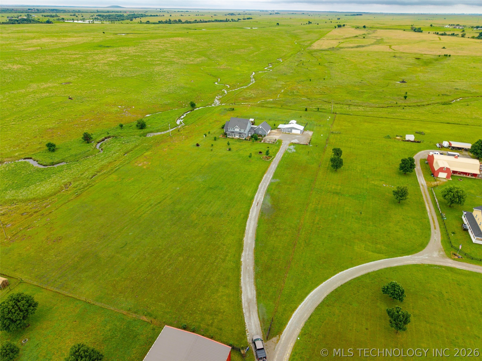 650 Ne Bison Road Property Photo 50