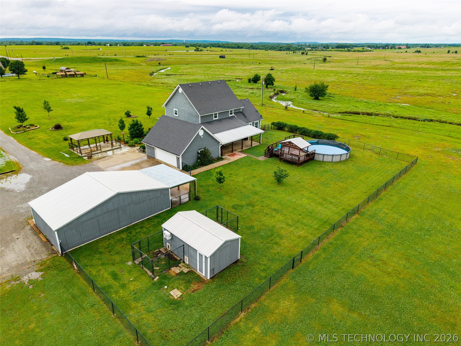 650 Ne Bison Road Property Photo 57