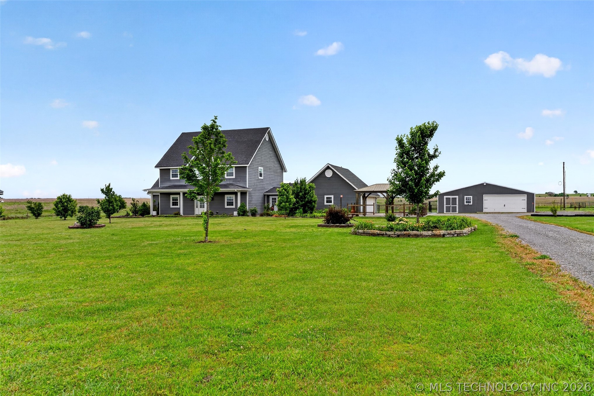 650 Ne Bison Road Property Photo 66