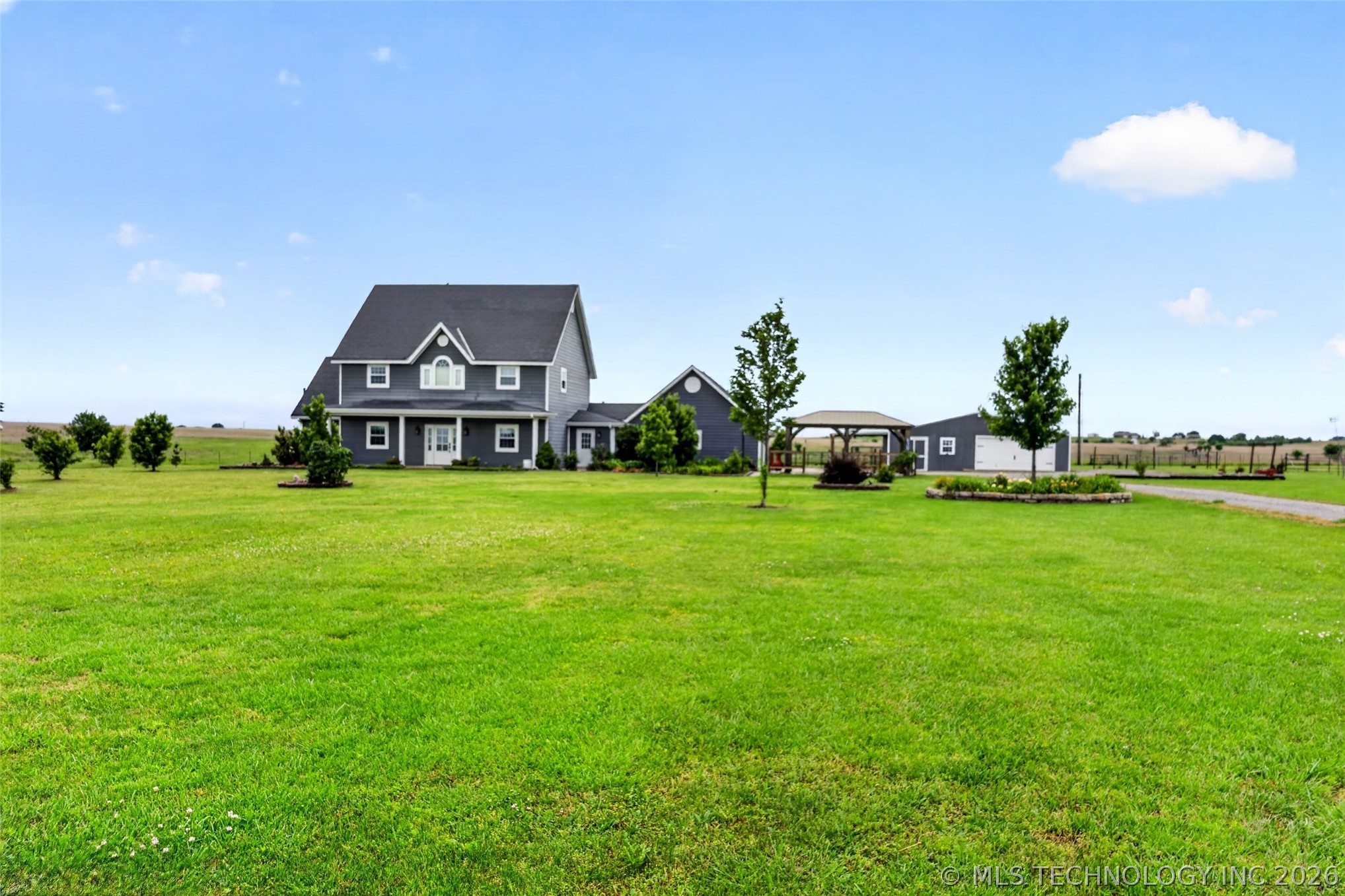 650 Ne Bison Road Property Photo 67