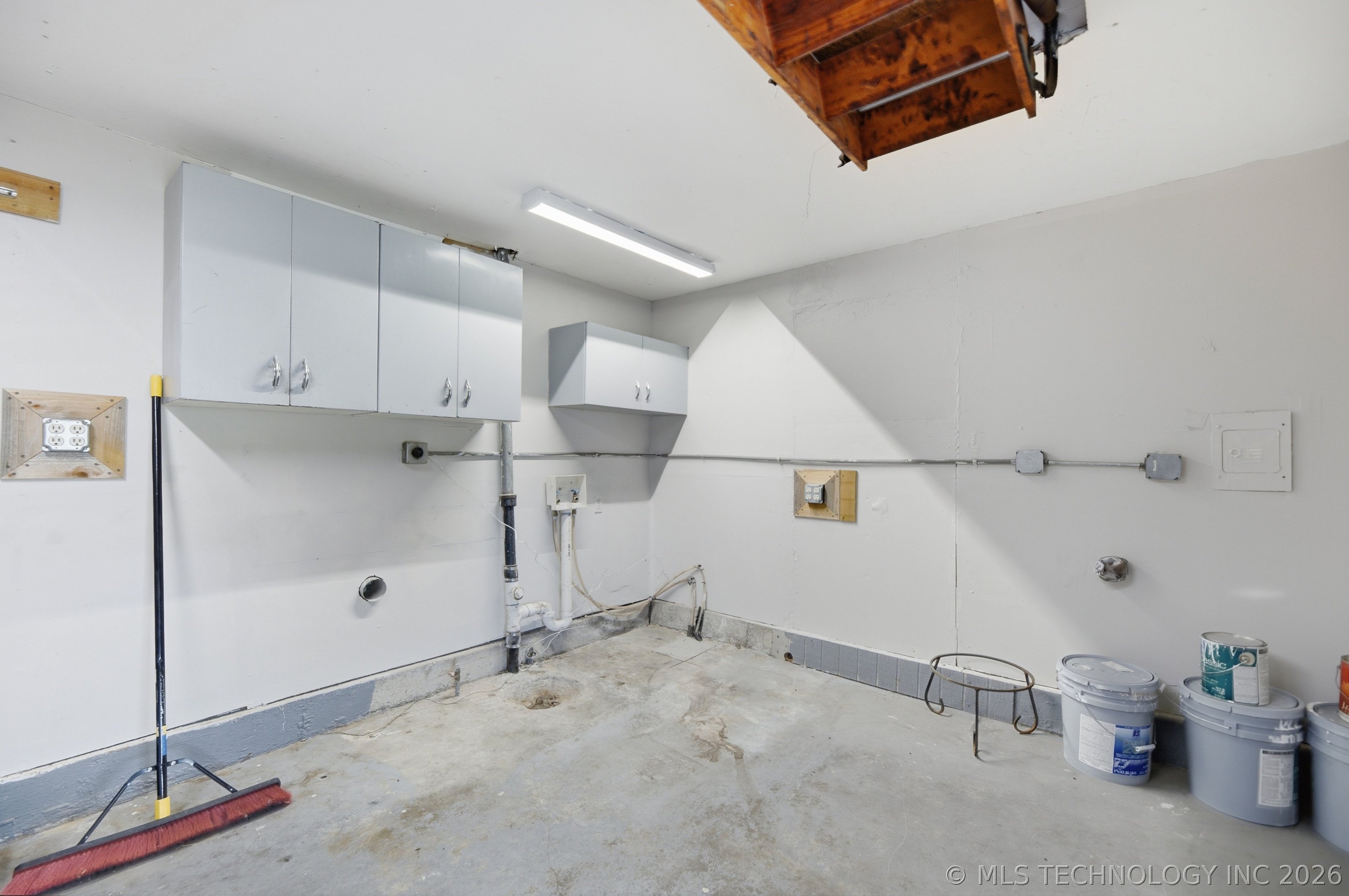 4504 E 25th Place Property Photo 33