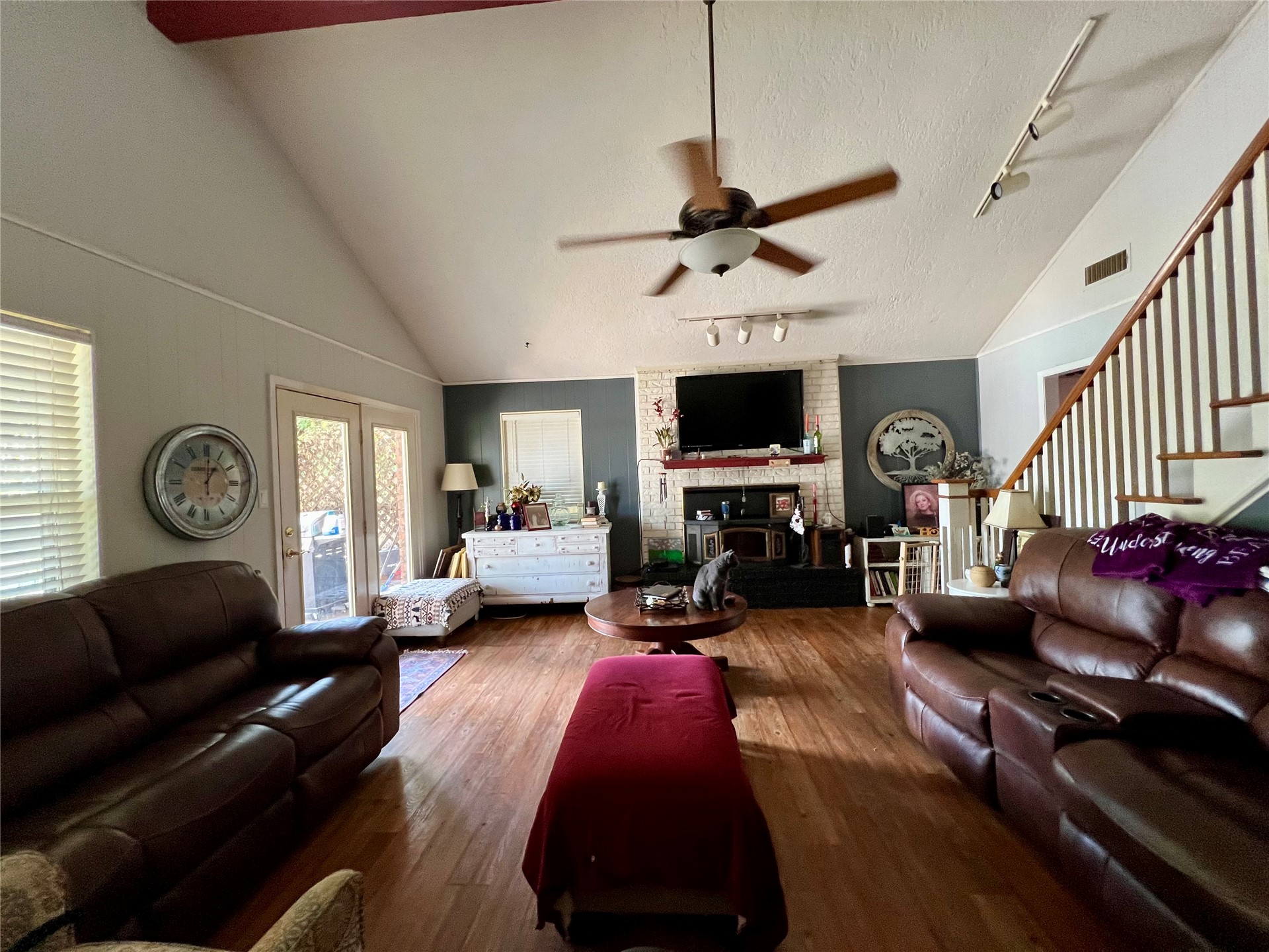 110 Parkway Plaza Property Photo 14