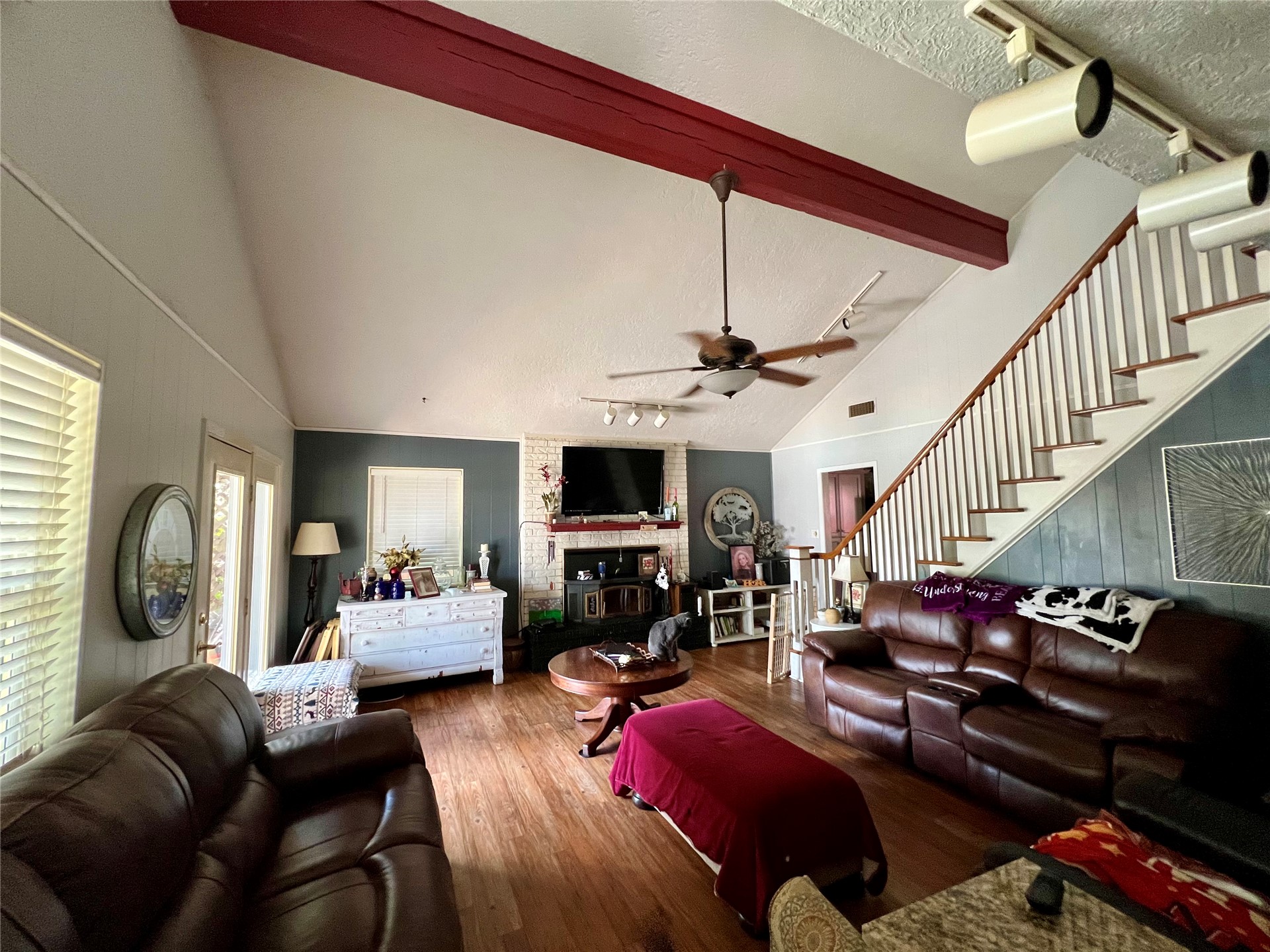 110 Parkway Plaza Property Photo 16