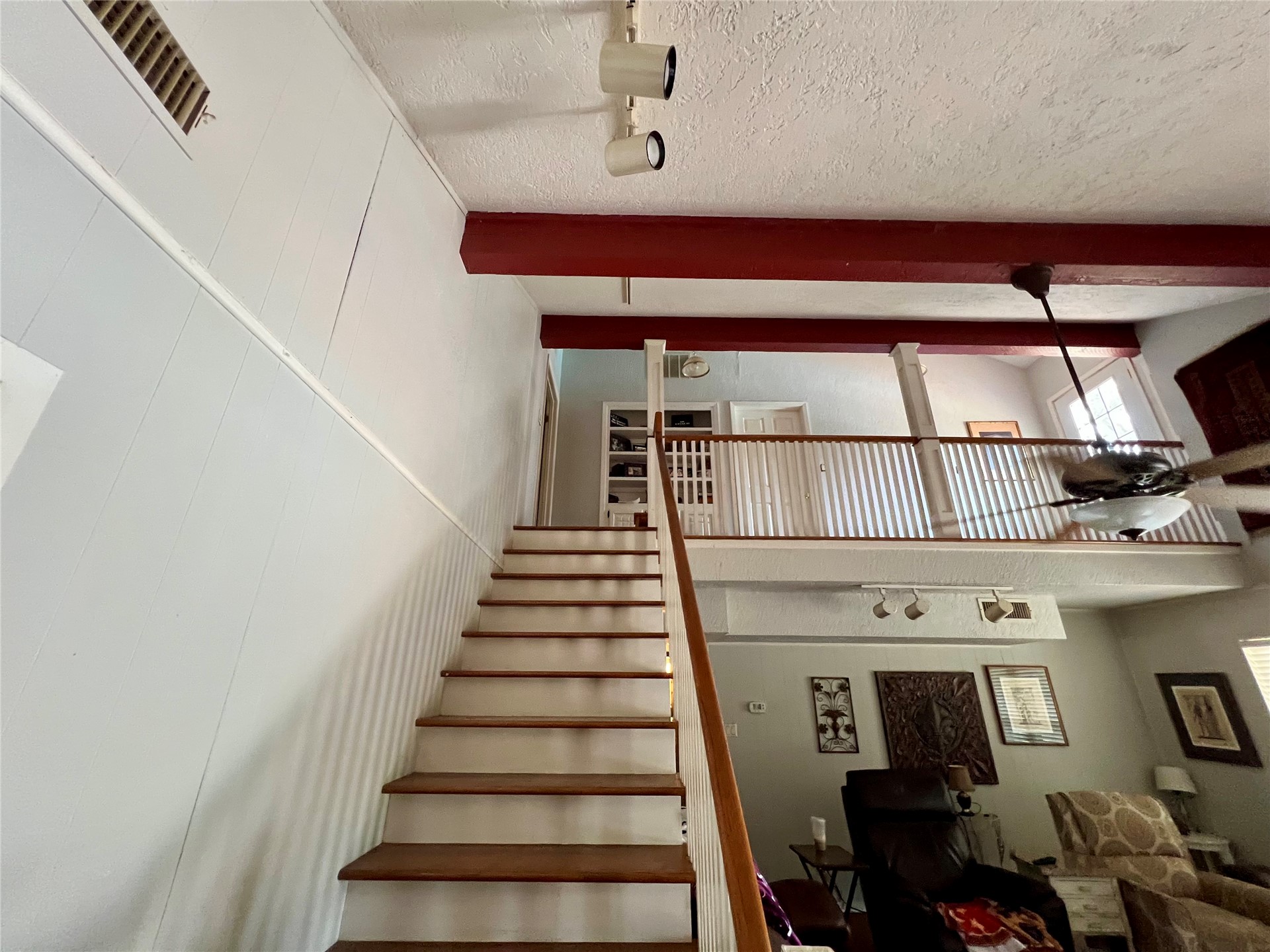 110 Parkway Plaza Property Photo 18