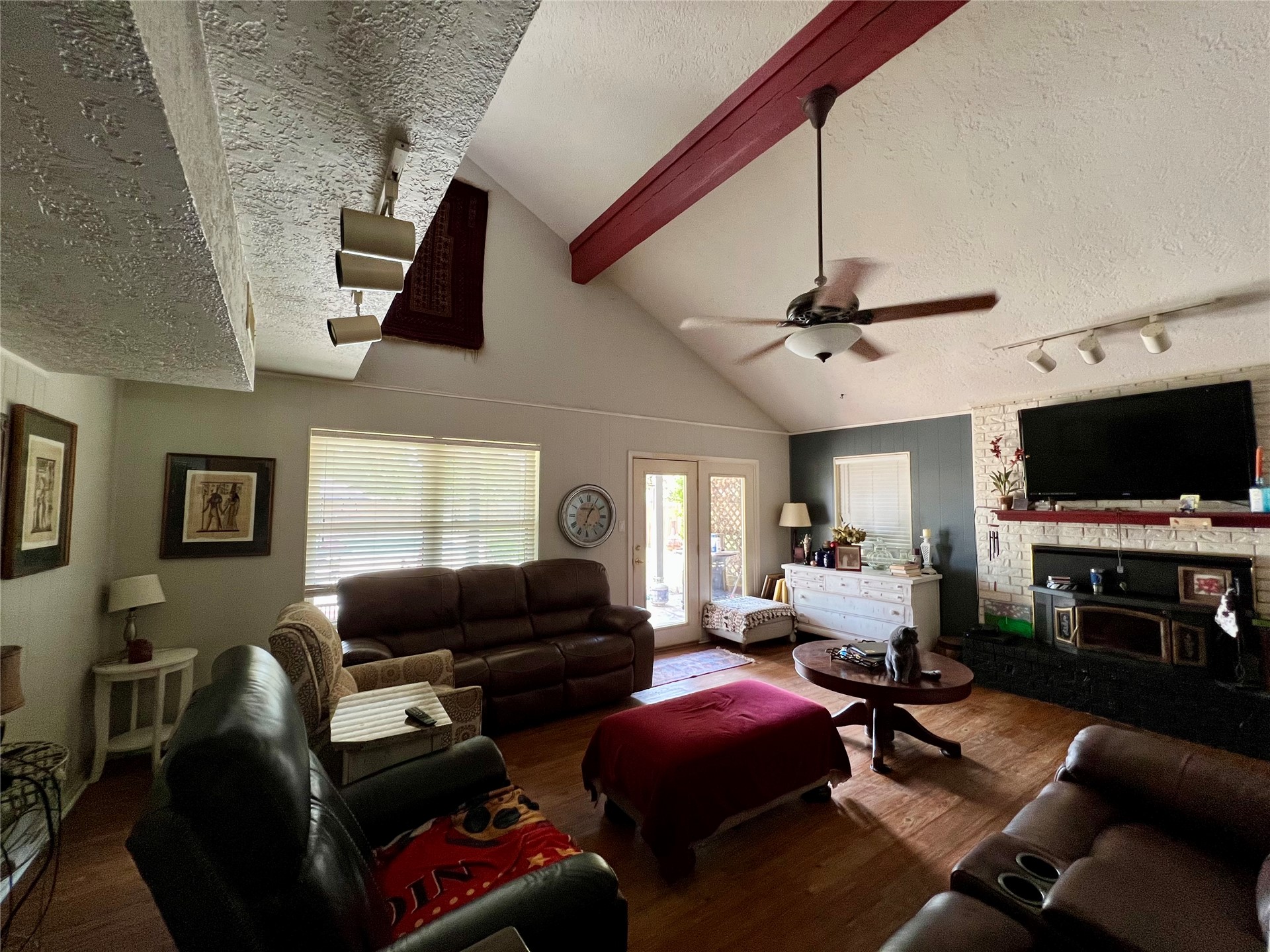 110 Parkway Plaza Property Photo 19