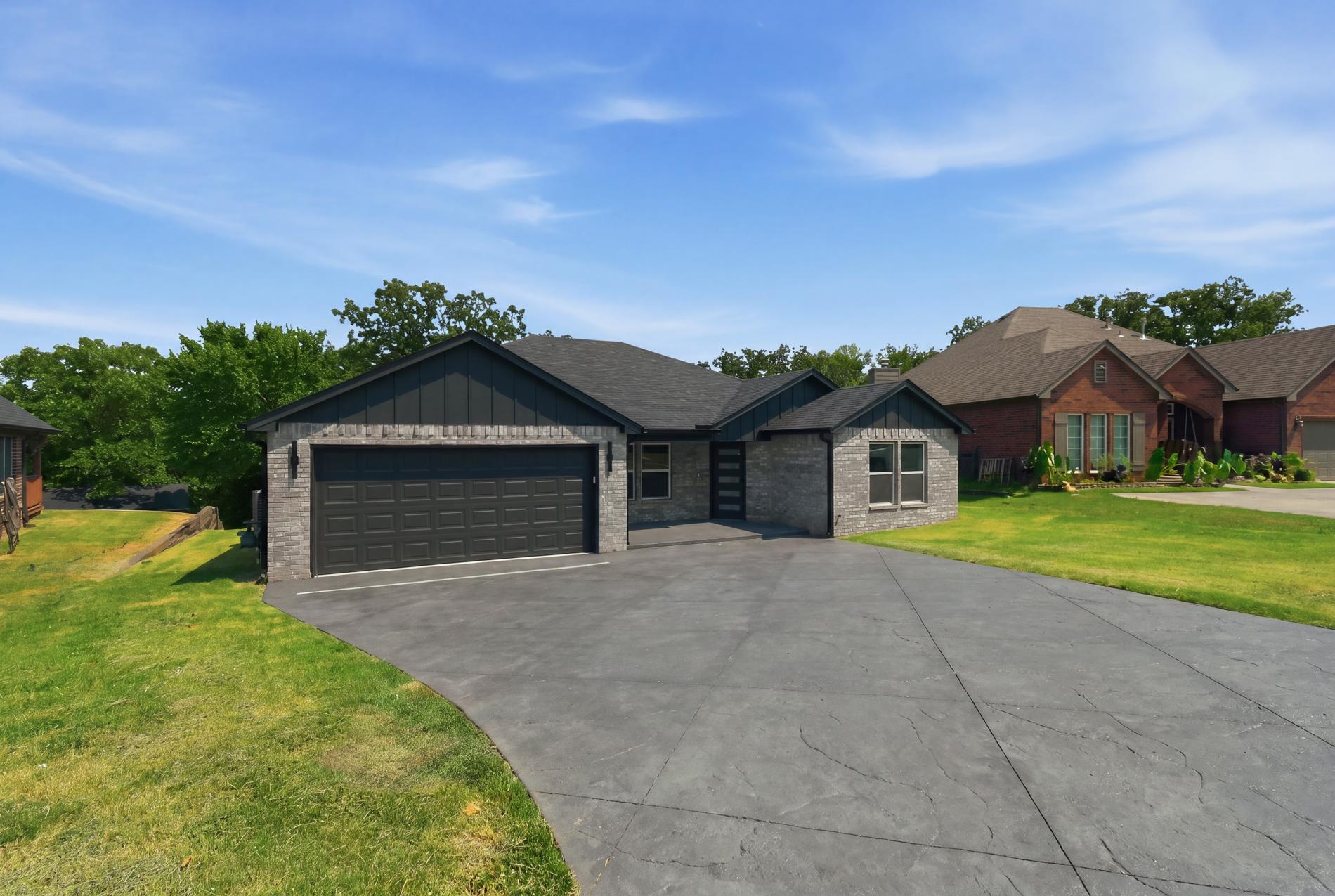 4001 Rolling Oaks Drive Property Photo 40