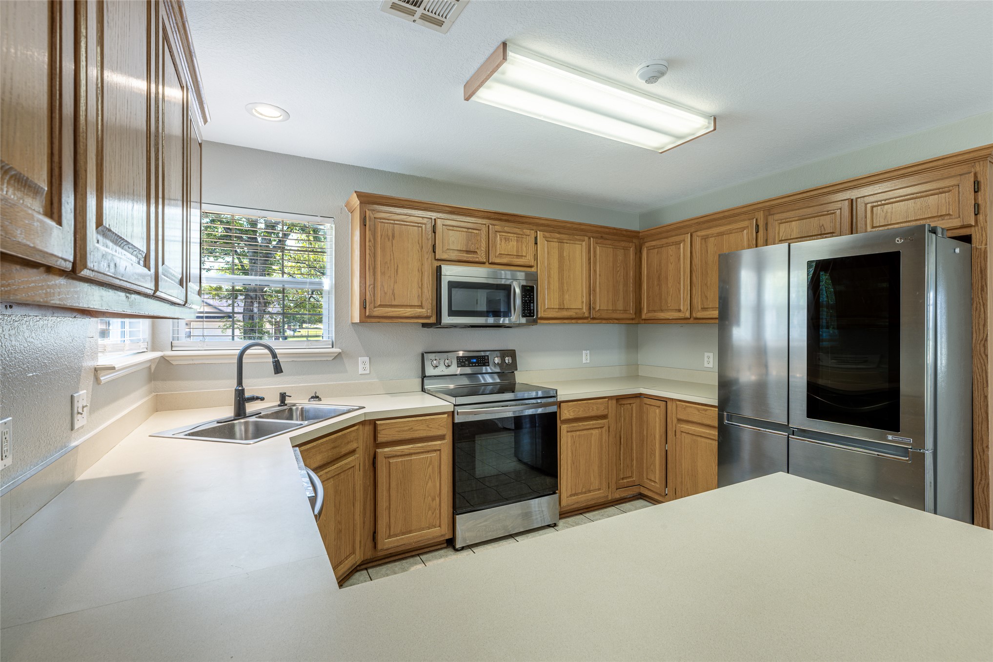 8202 E Lindy Lane Property Photo 13