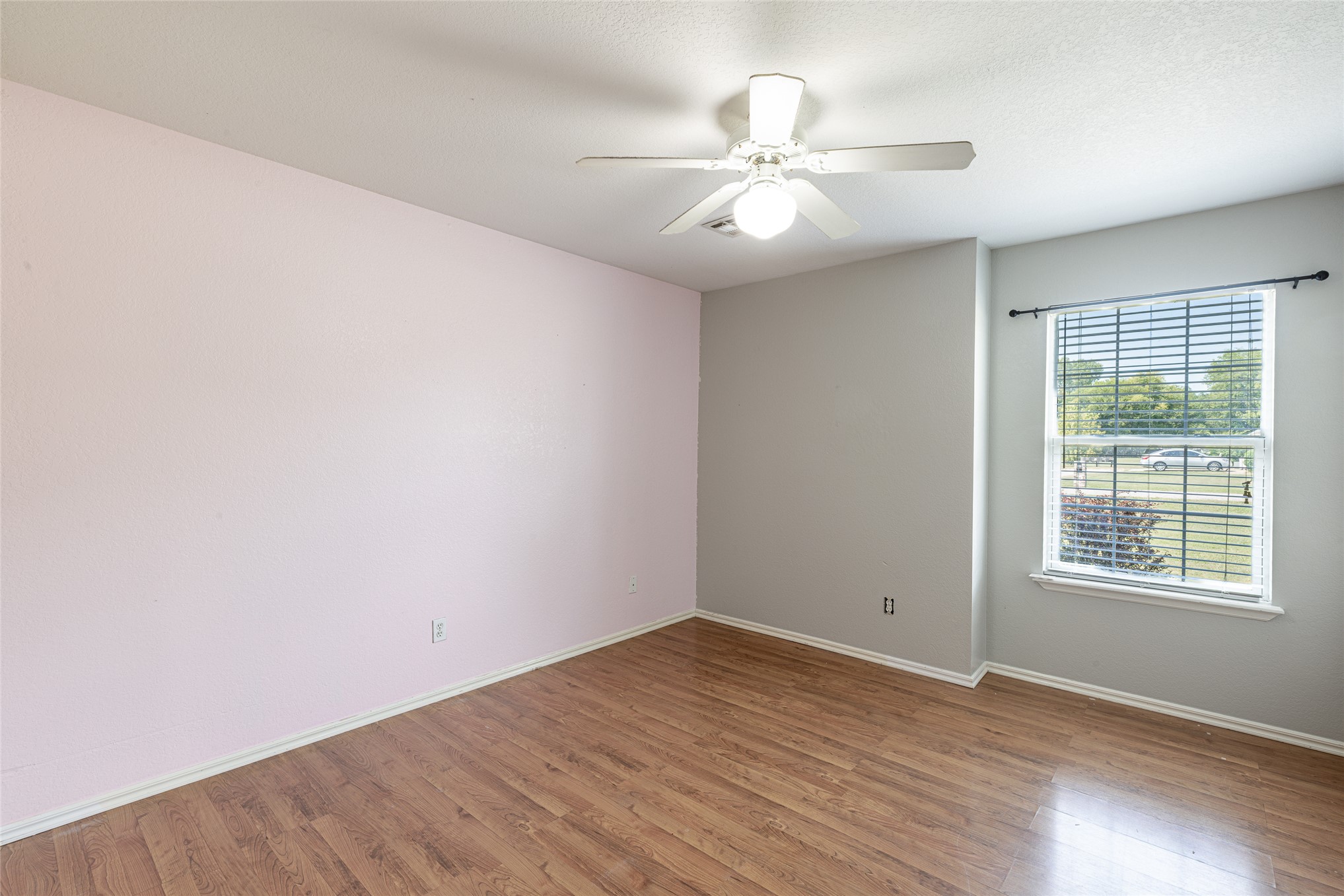 8202 E Lindy Lane Property Photo 19