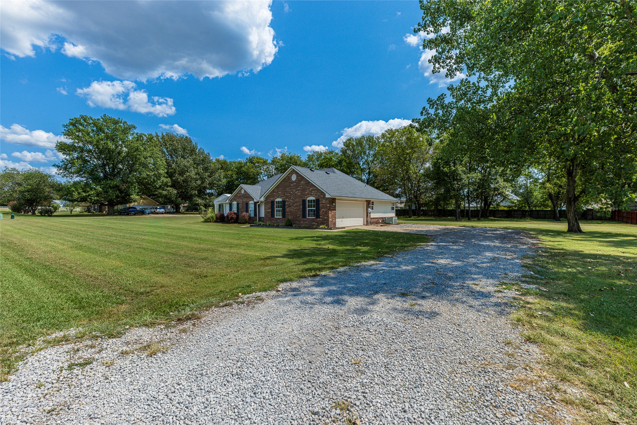 8202 E Lindy Lane Property Photo 24