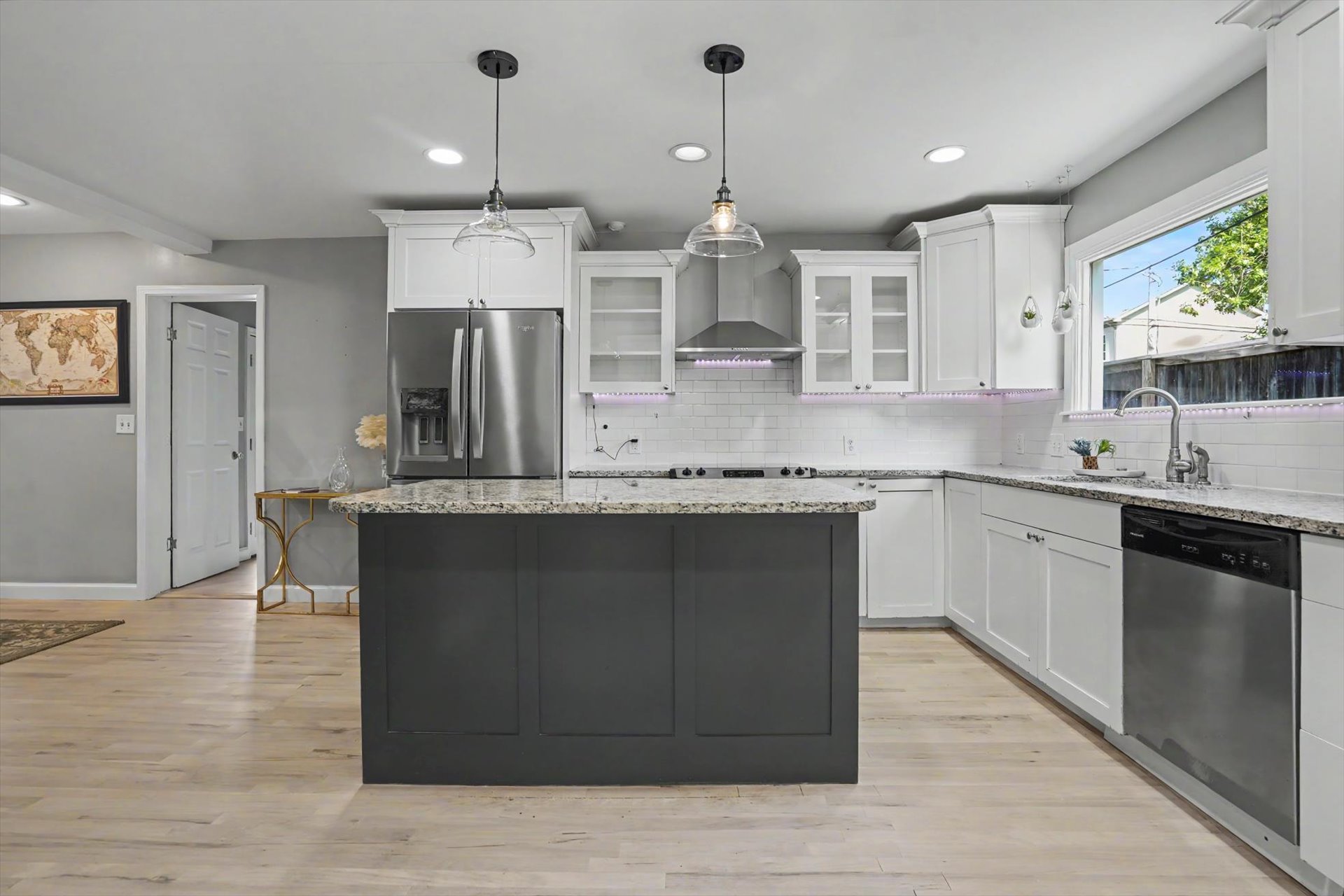 3002 S Boston Court Property Photo 10