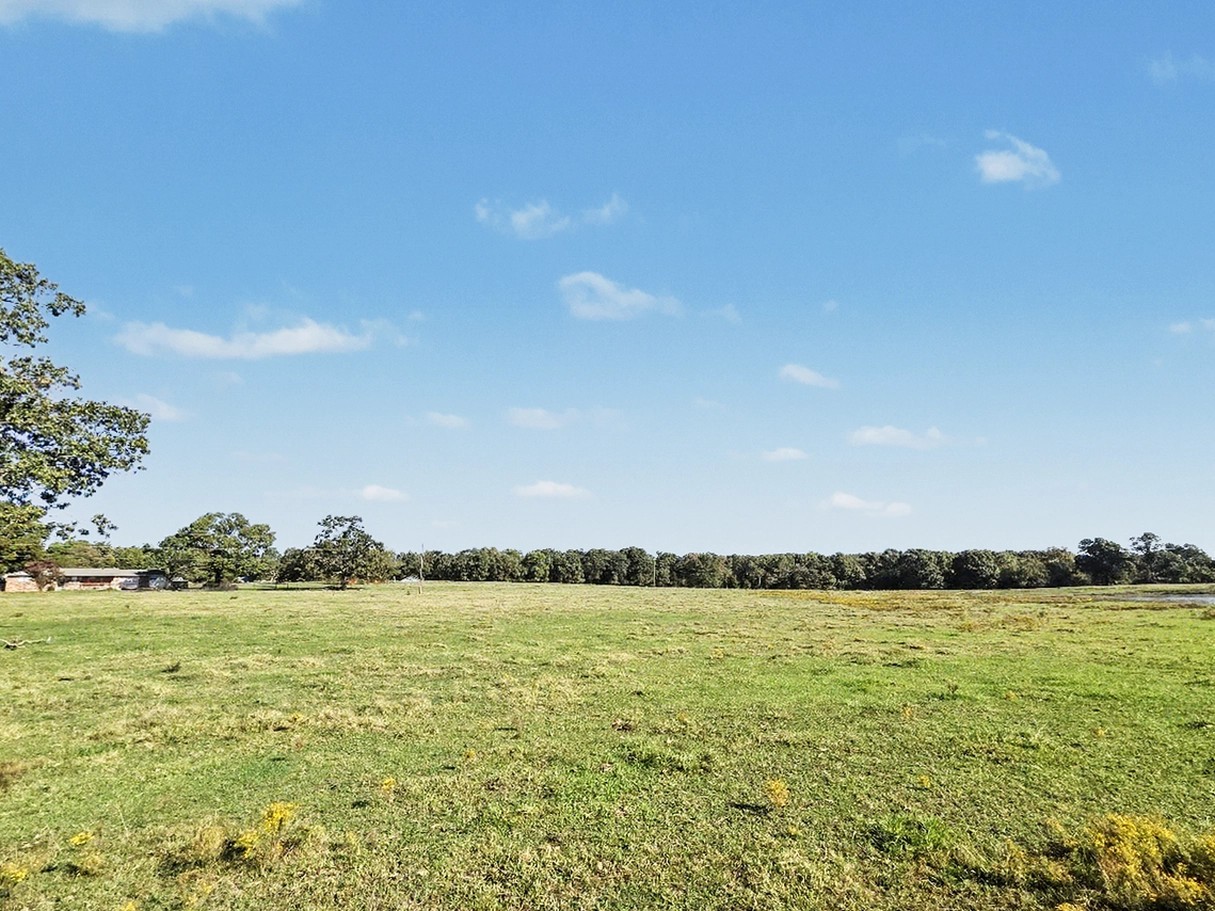 26485 Hwy 82 Property Photo 16