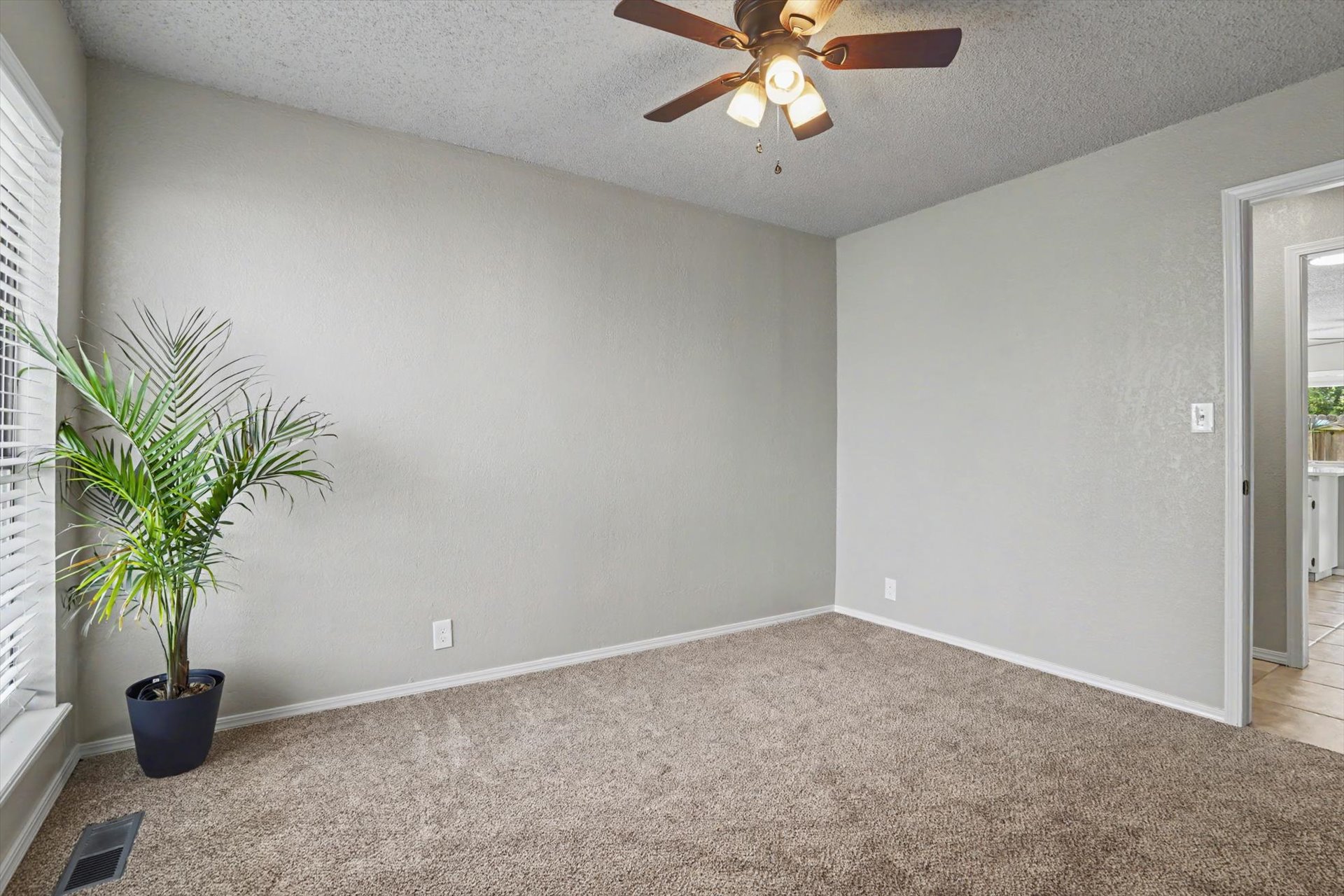 3028 W 69th Street Property Photo 22
