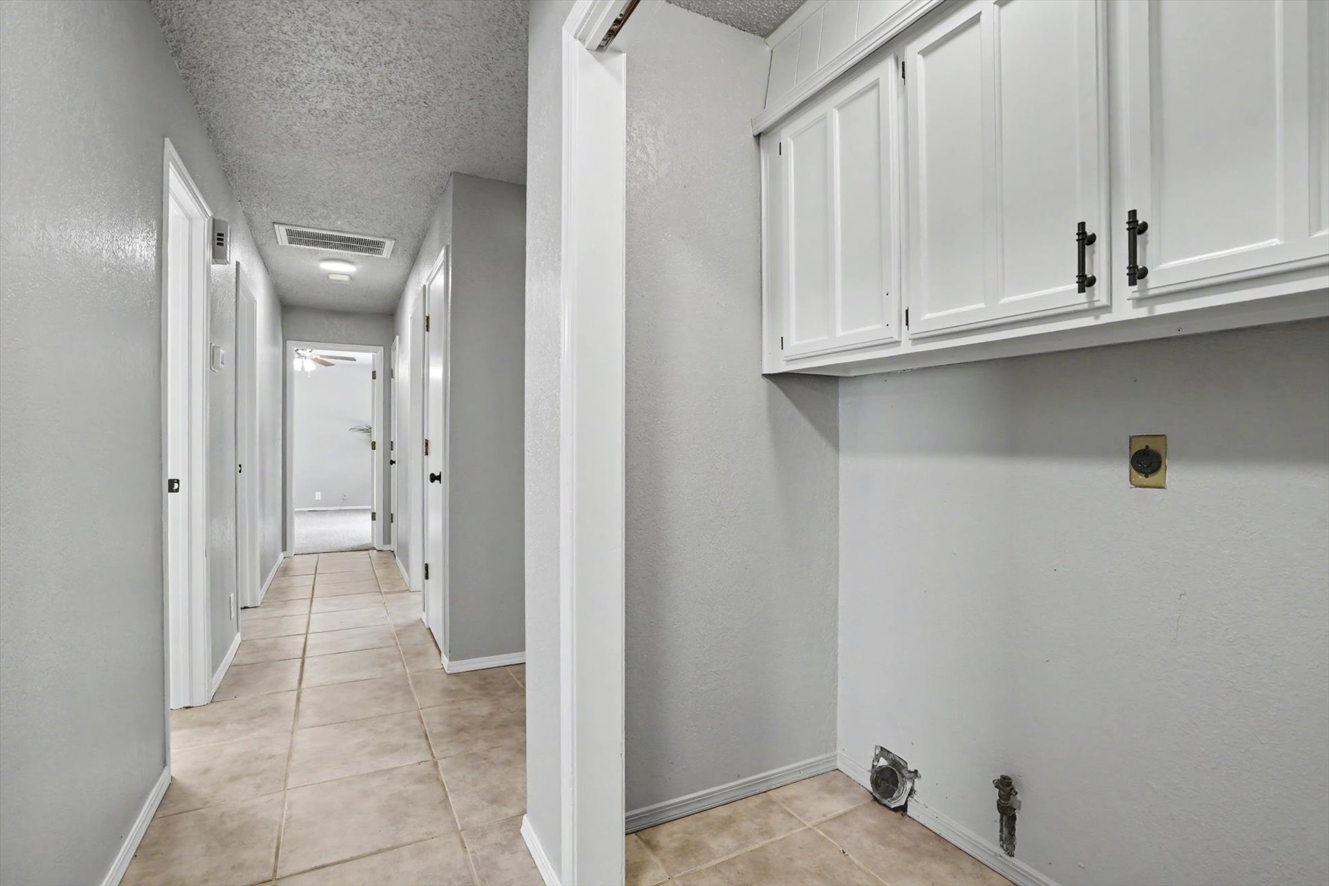 3028 W 69th Street Property Photo 23