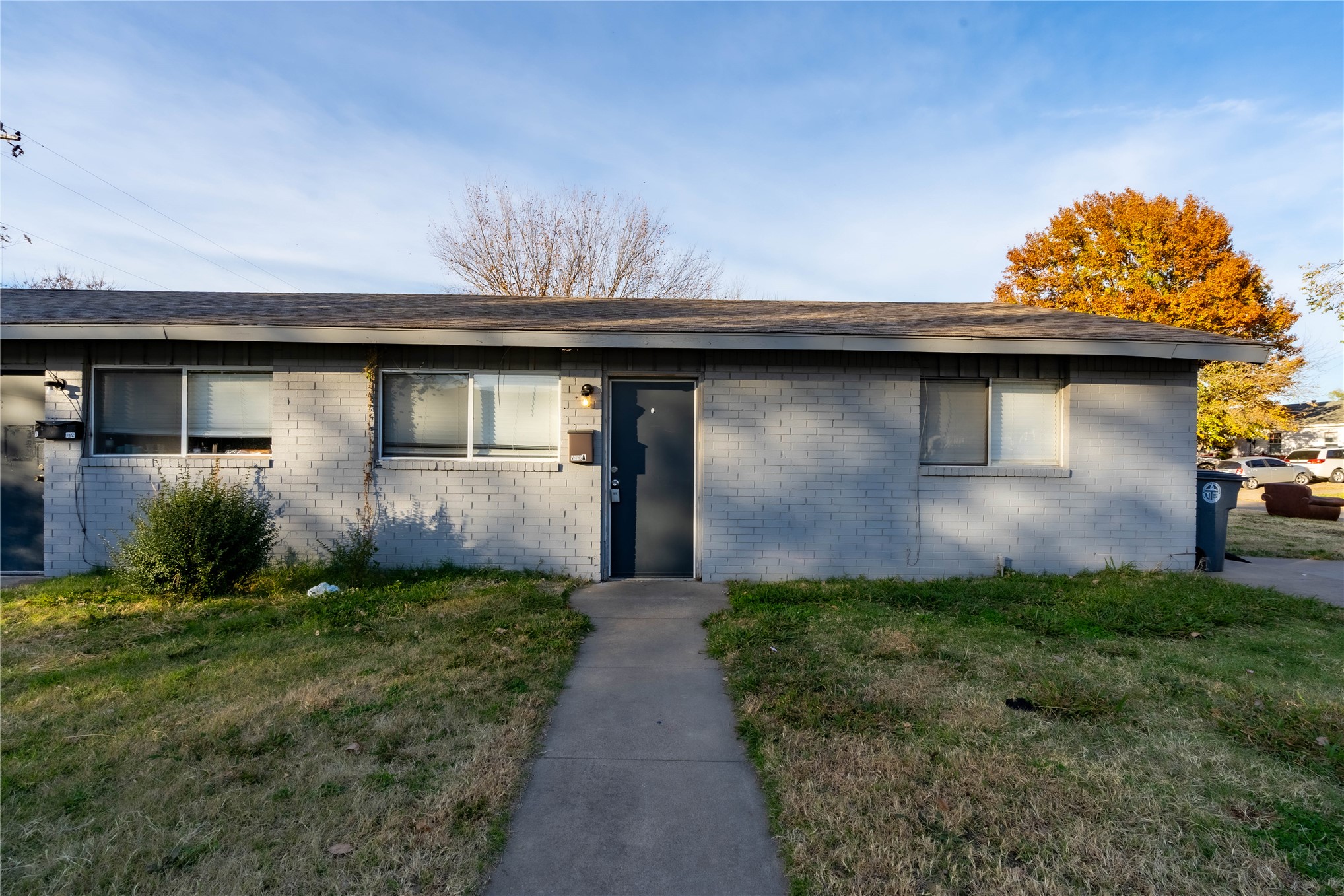 1072 N Irvington Avenue Property Photo 2