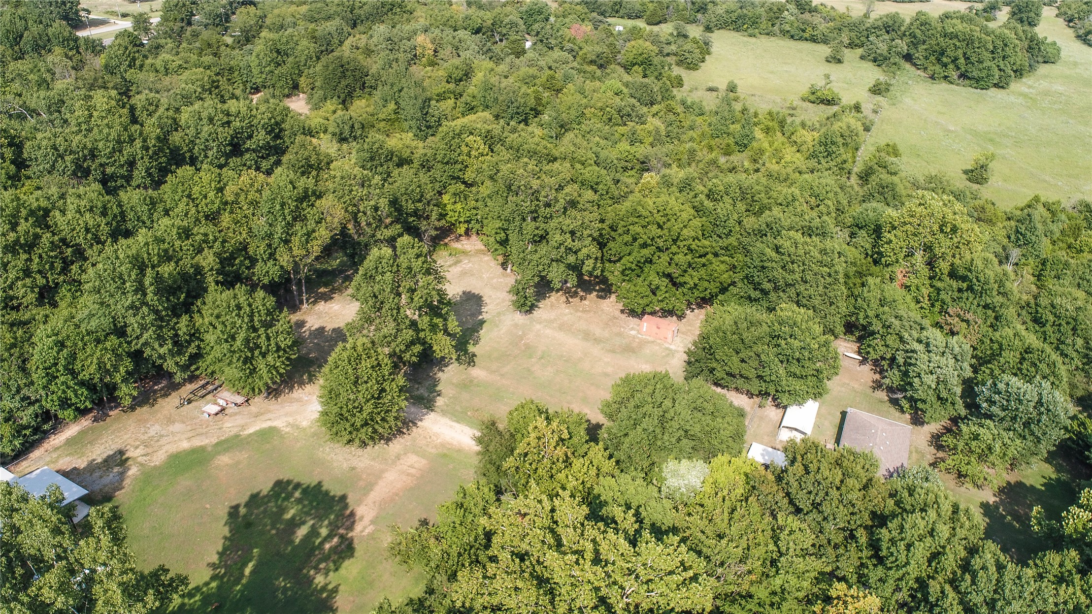 Lynn Lane Property Photo 5