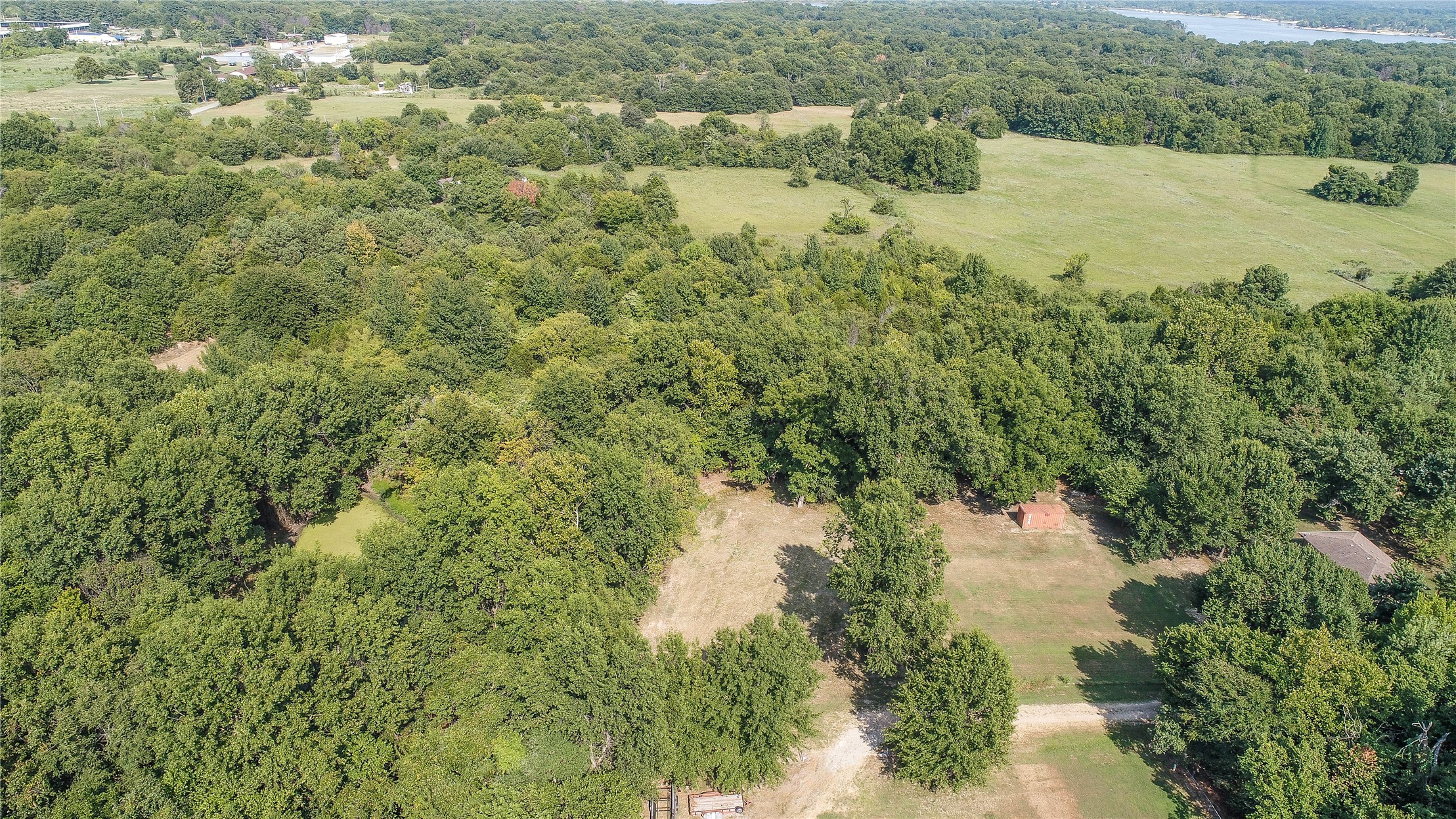 Lynn Lane Property Photo 7