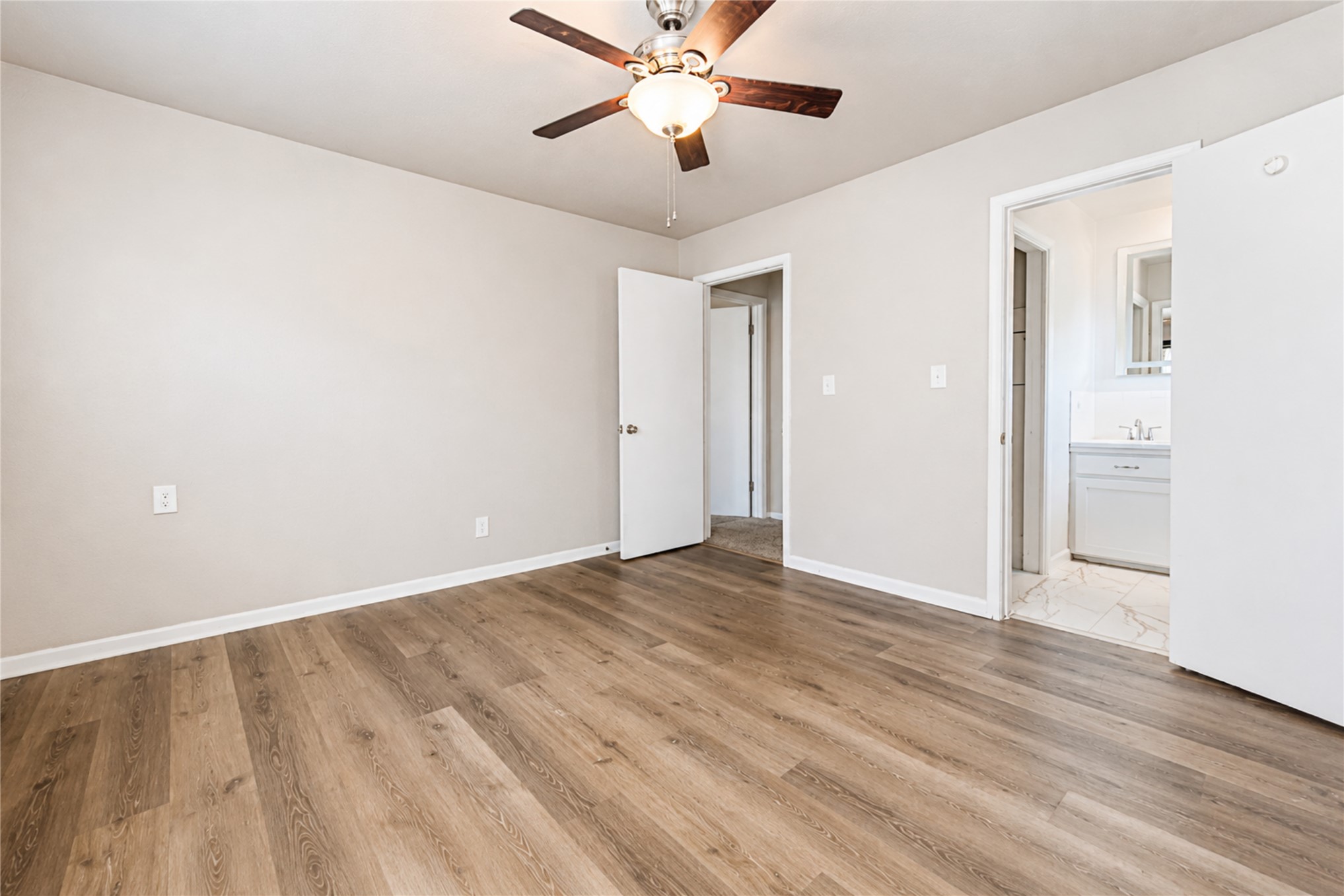 225 Ruth Street Property Photo 11