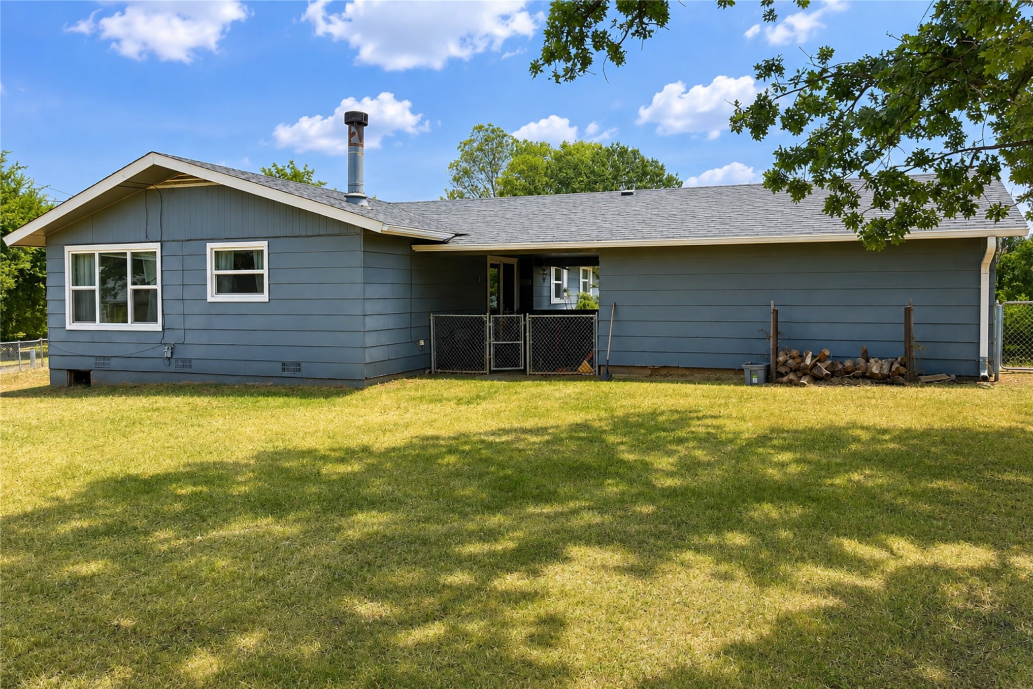 225 Ruth Street Property Photo 15