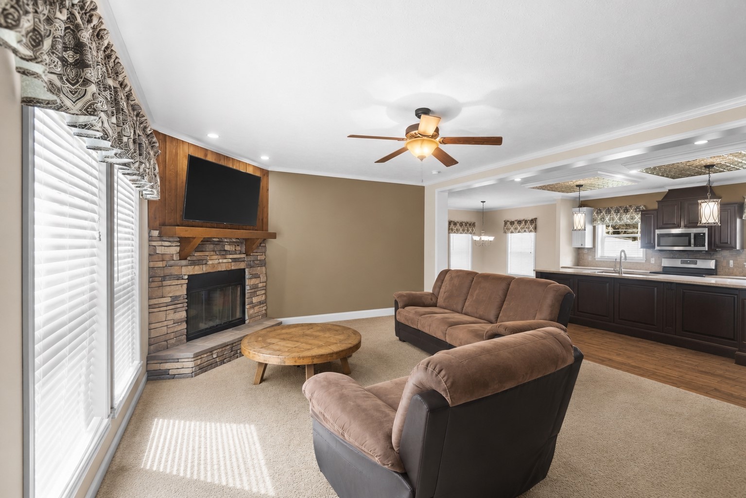 1800 2110 Road Property Photo 4