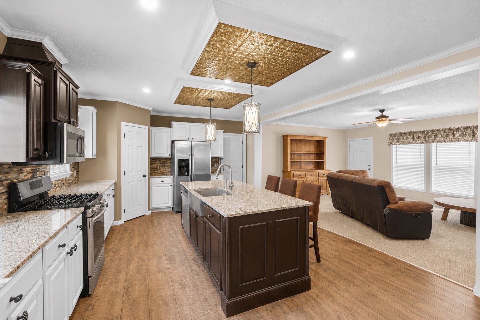 1800 2110 Road Property Photo 7
