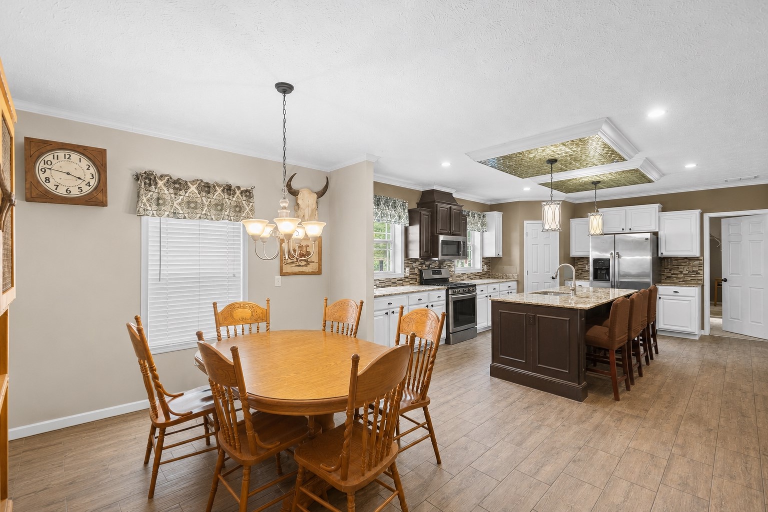 1800 2110 Road Property Photo 10