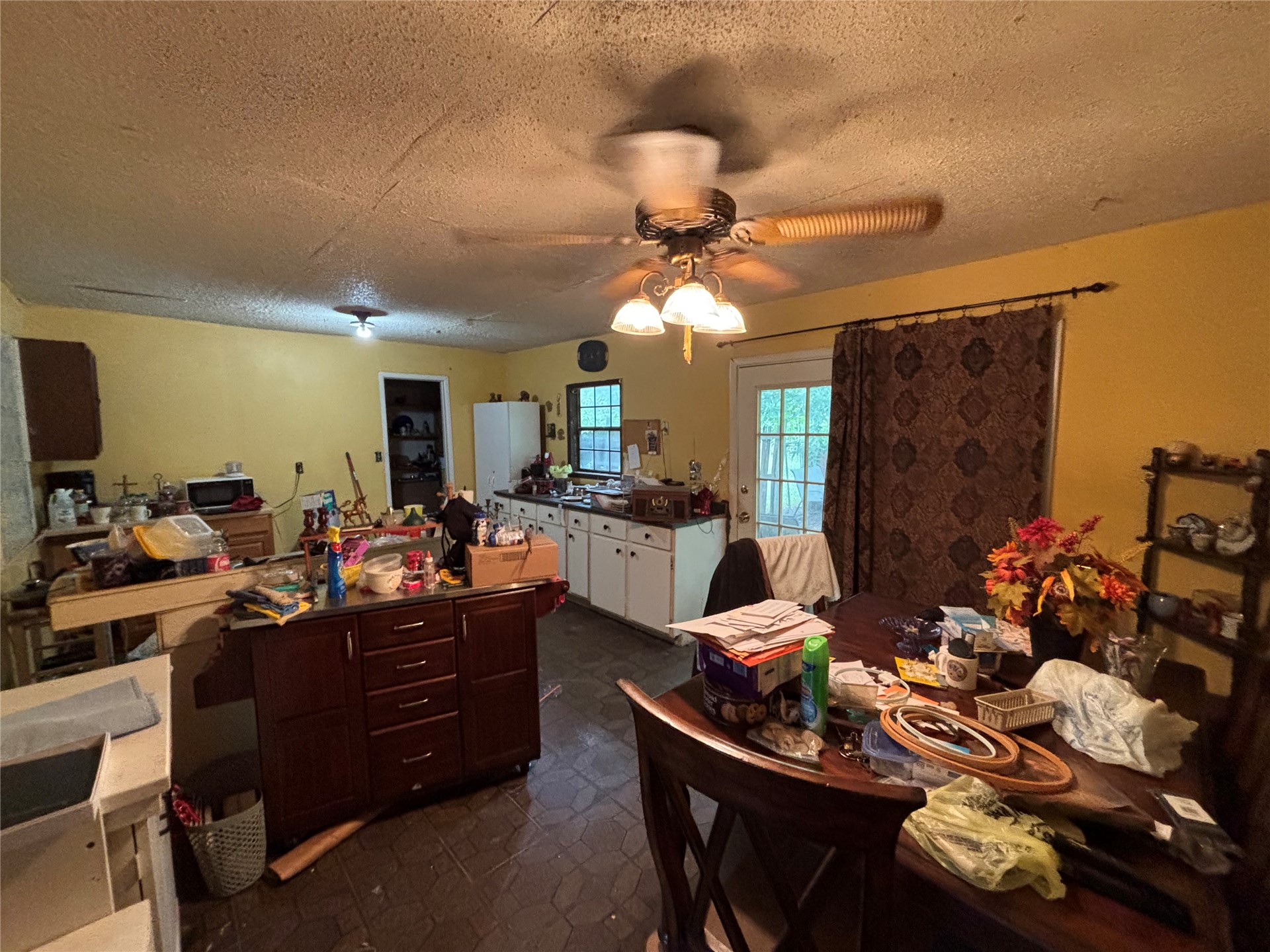 106 Russell Road Property Photo 9