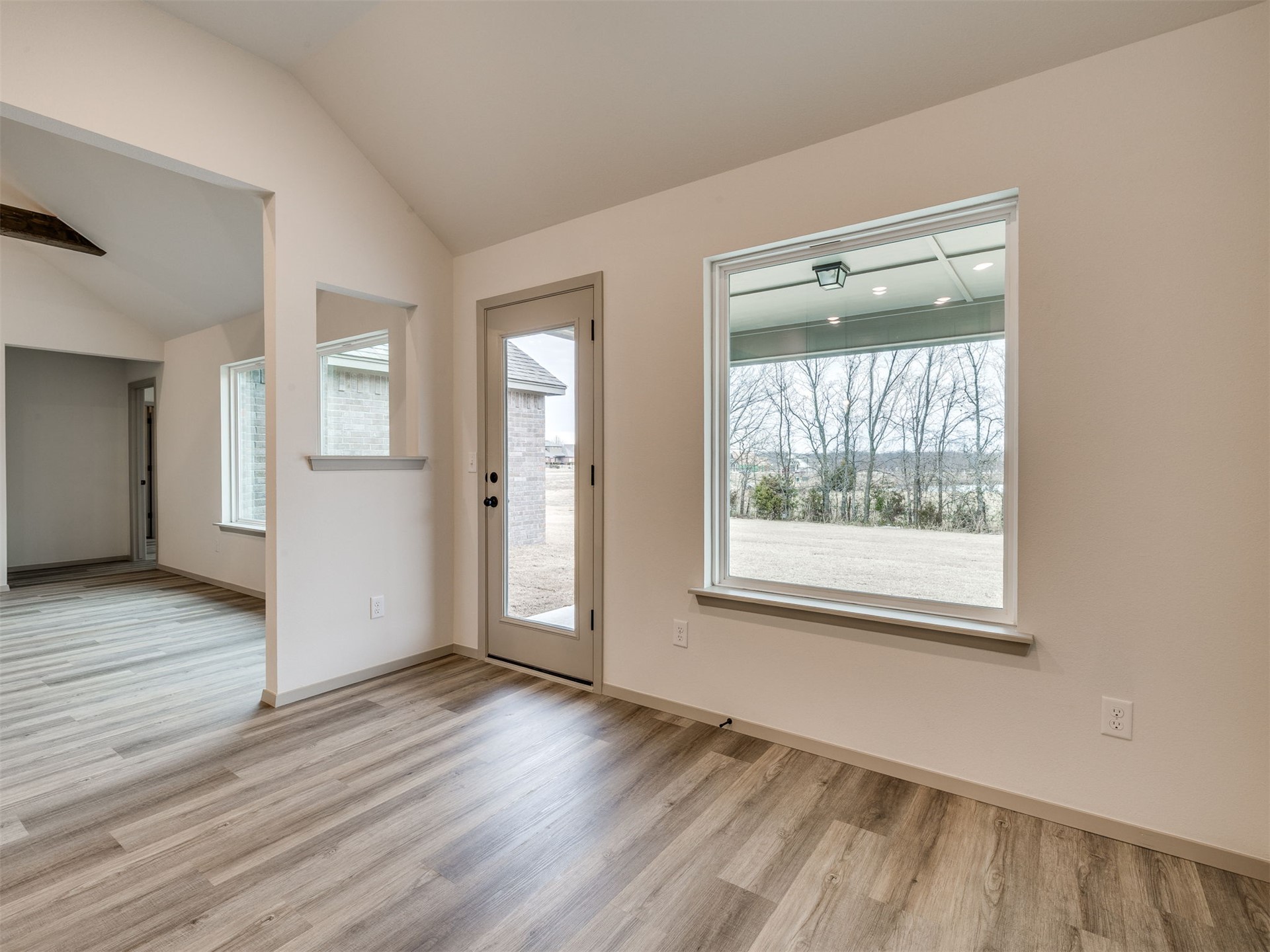 14757 S College Place Property Photo 18
