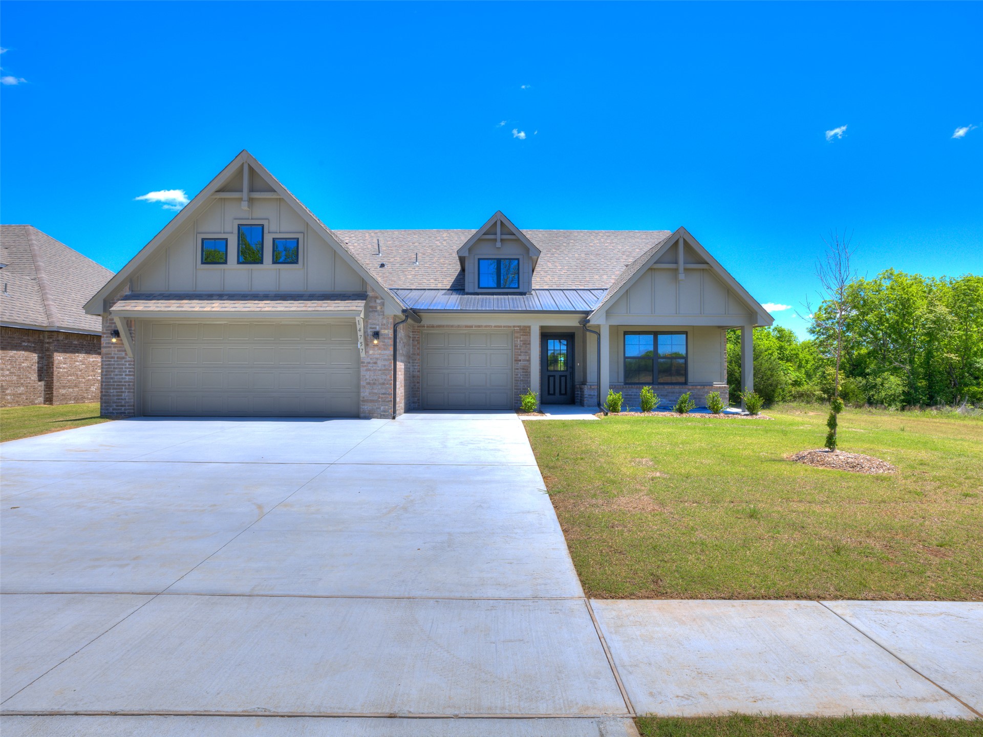 14757 S College Place Property Photo 26