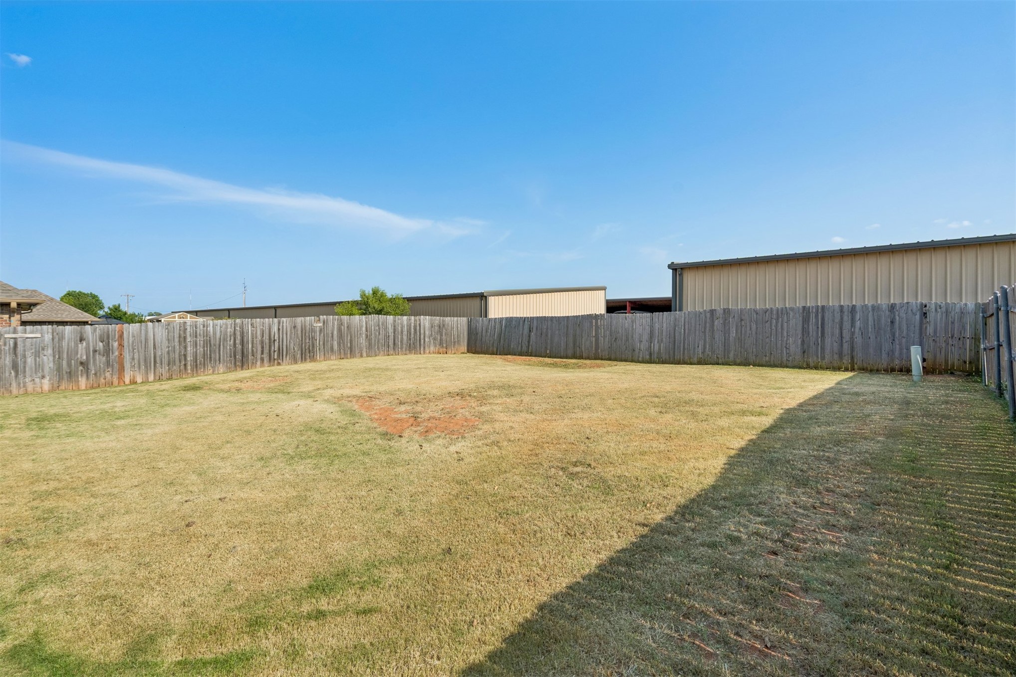 636 Ne 23rd Property Photo 41
