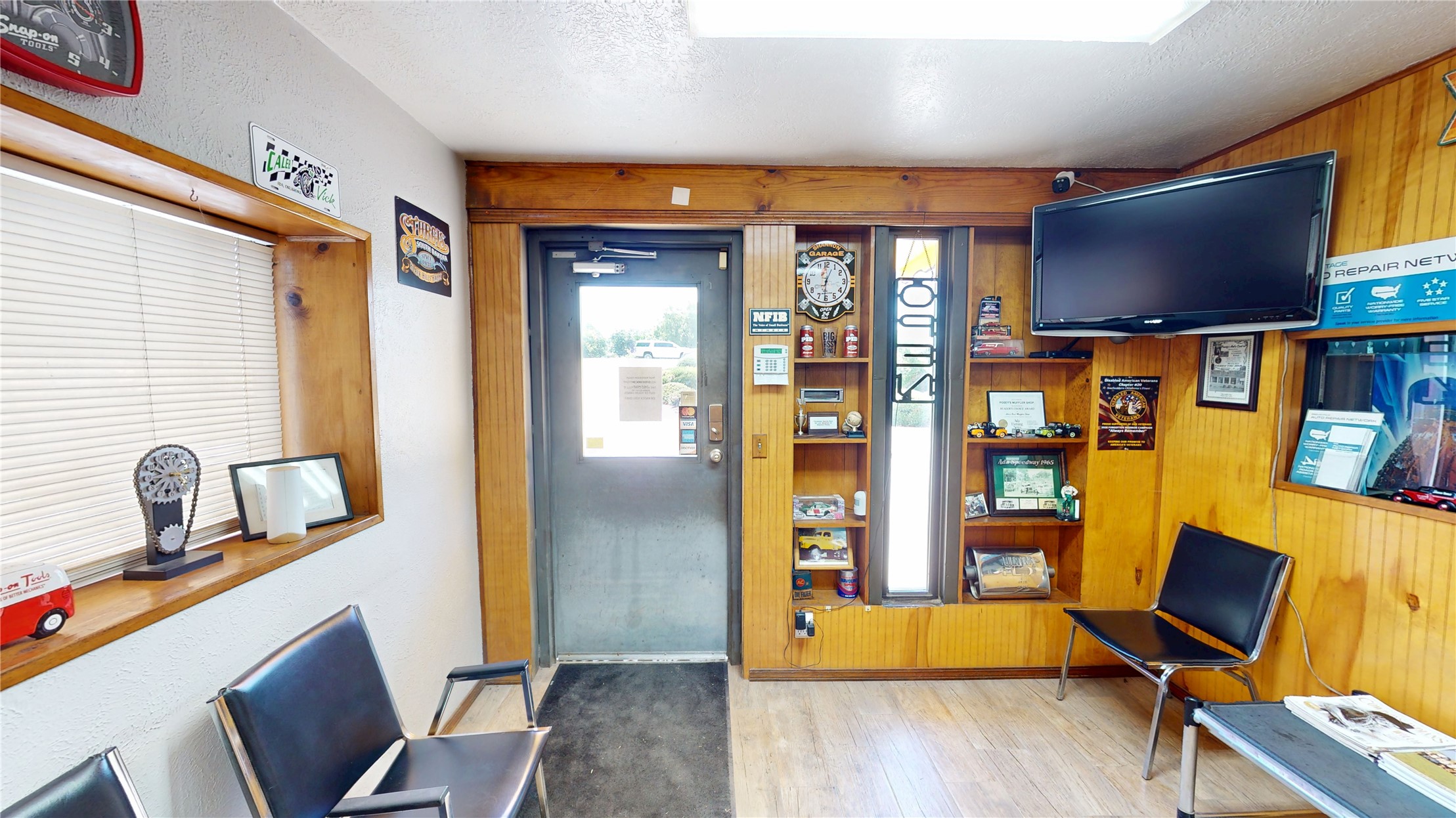 800 Lonnie Abbott Boulevard Property Photo 6