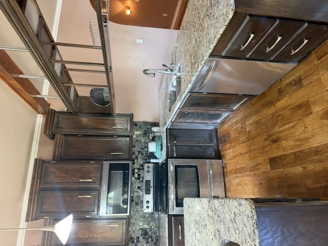 3075 Sawmill Road Property Photo 8