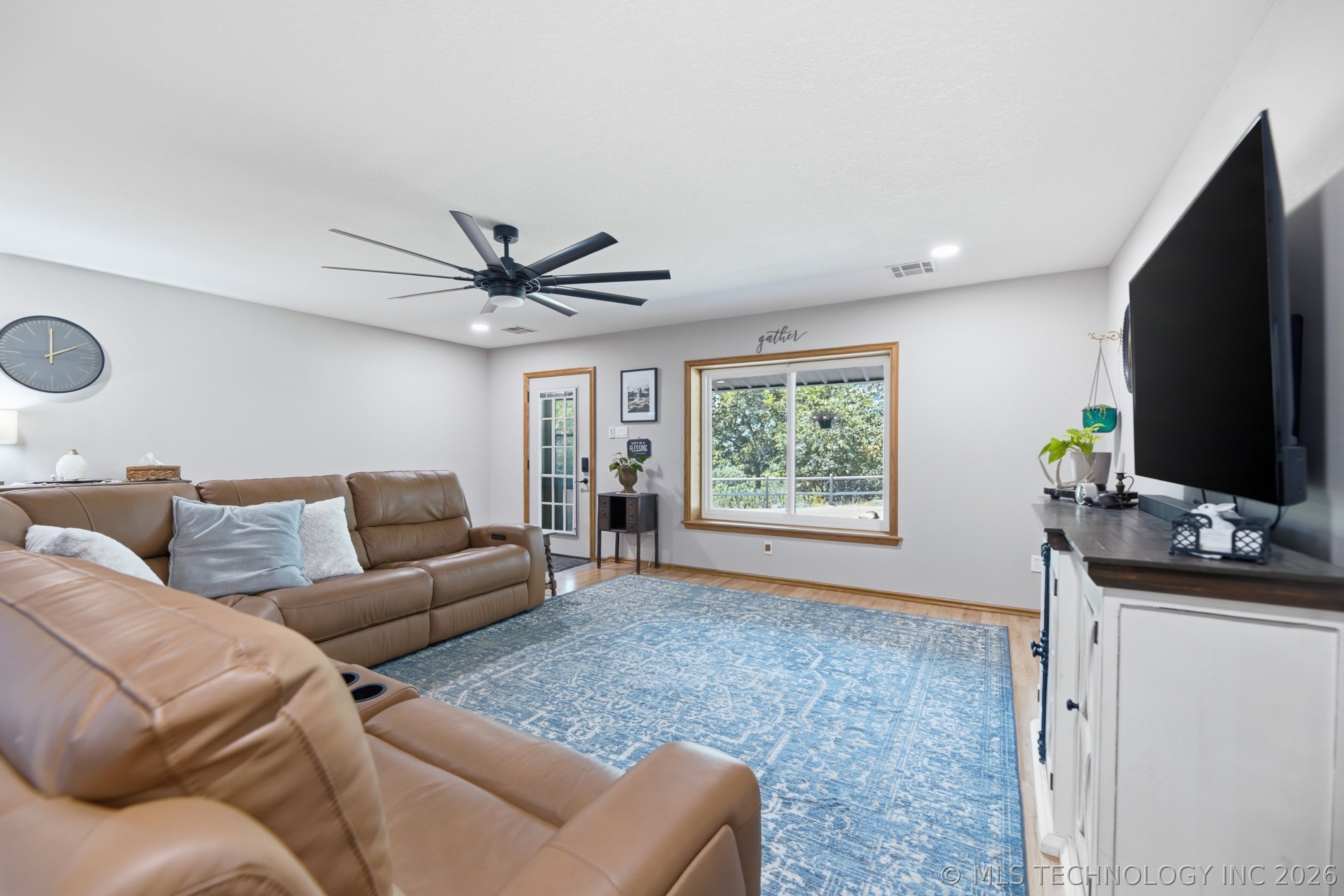17156 S 4102 Road Property Photo 4