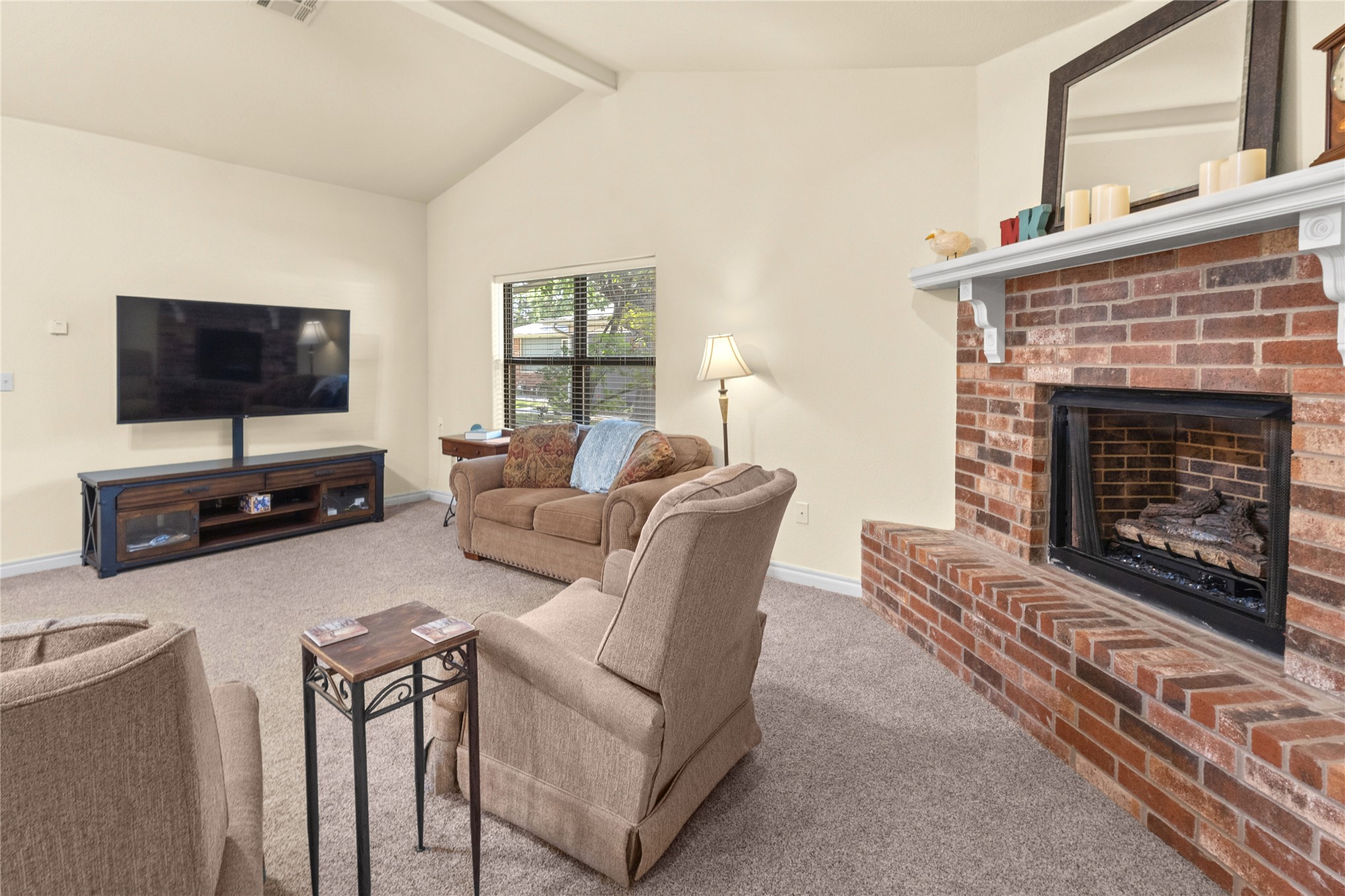 114679 S 4172 Circle 149 Property Photo 6