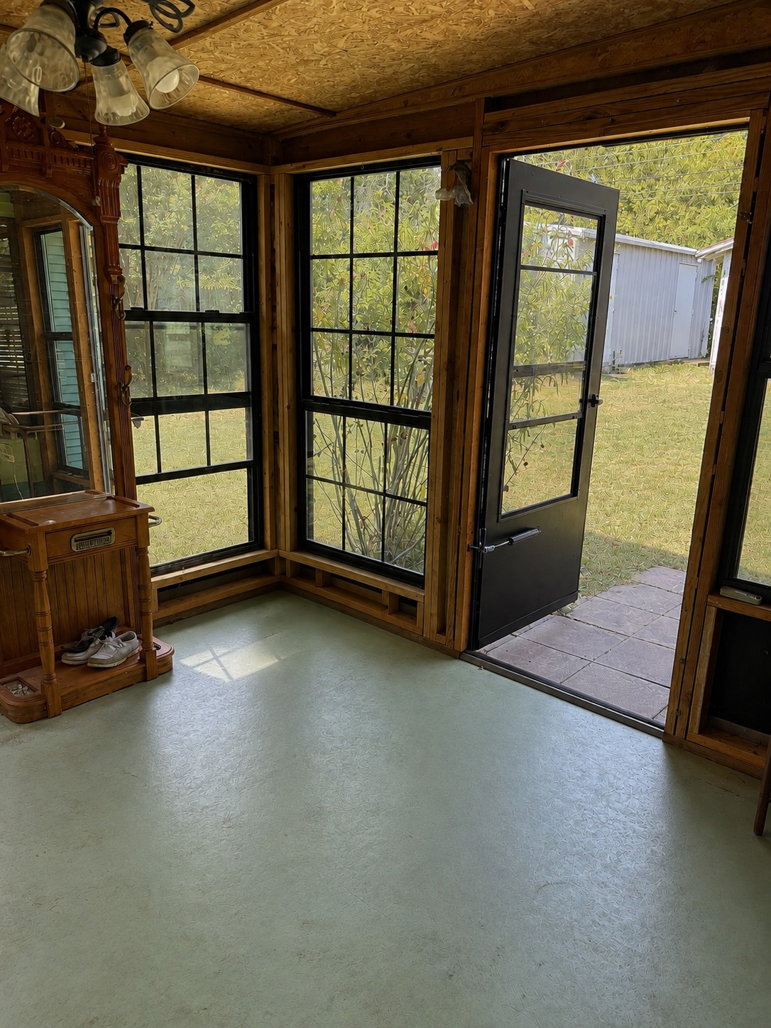 201 S Willis Street Property Photo 20