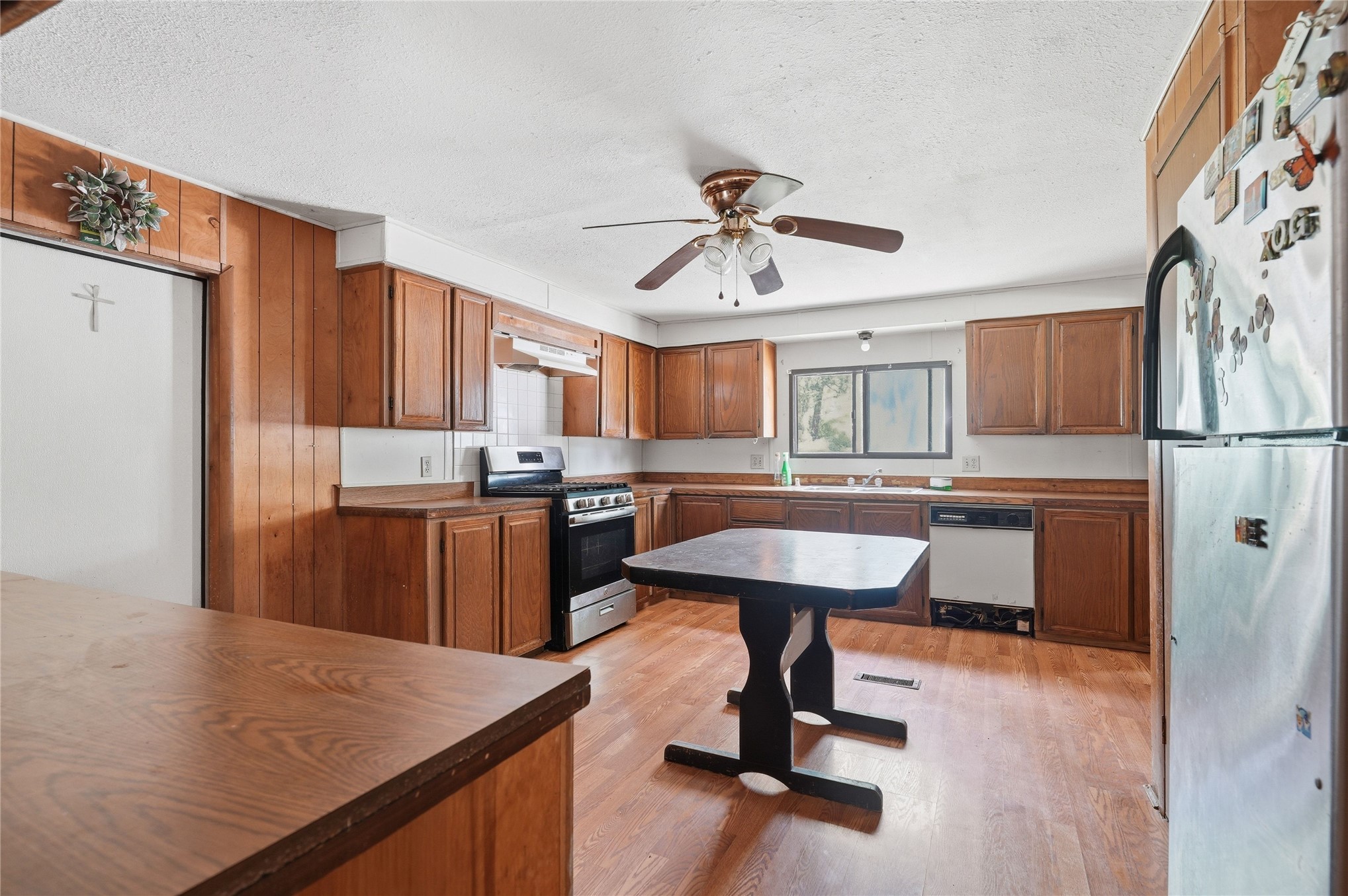 16874 E 570 Road N Property Photo 29