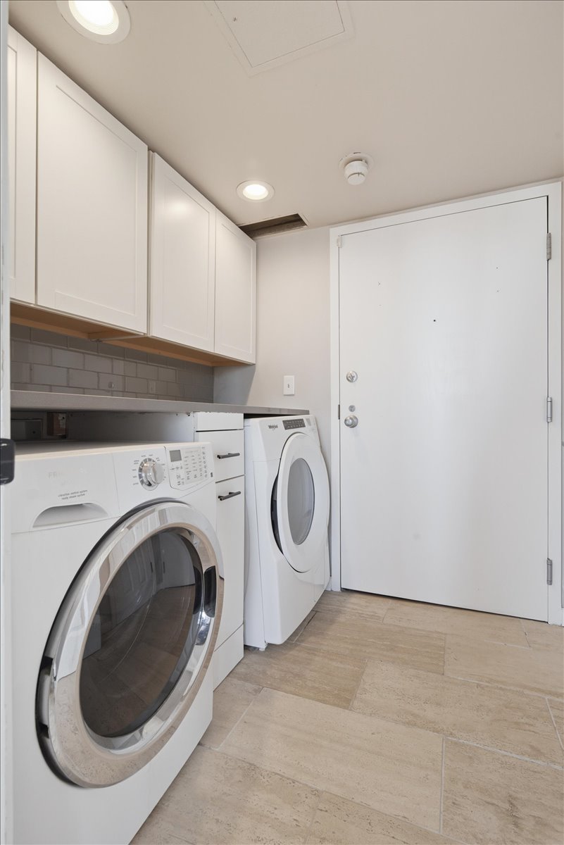 450 W 7th Street 1801-1802 Property Photo 16
