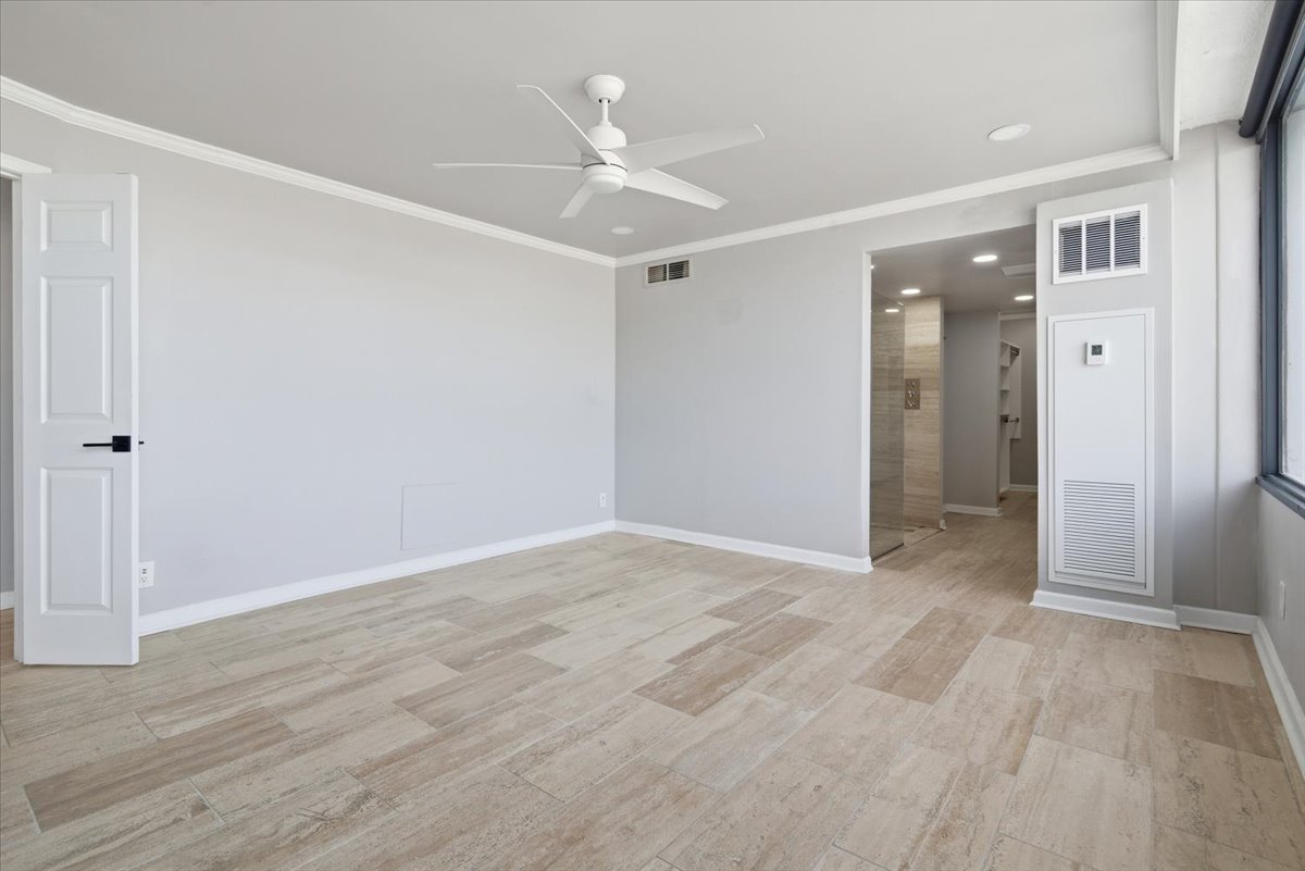450 W 7th Street 1801-1802 Property Photo 18