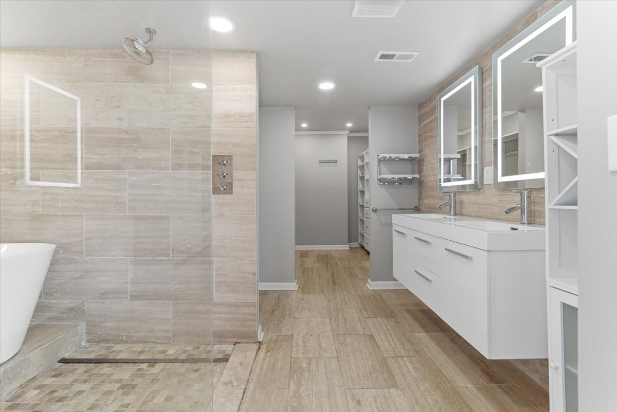 450 W 7th Street 1801-1802 Property Photo 20