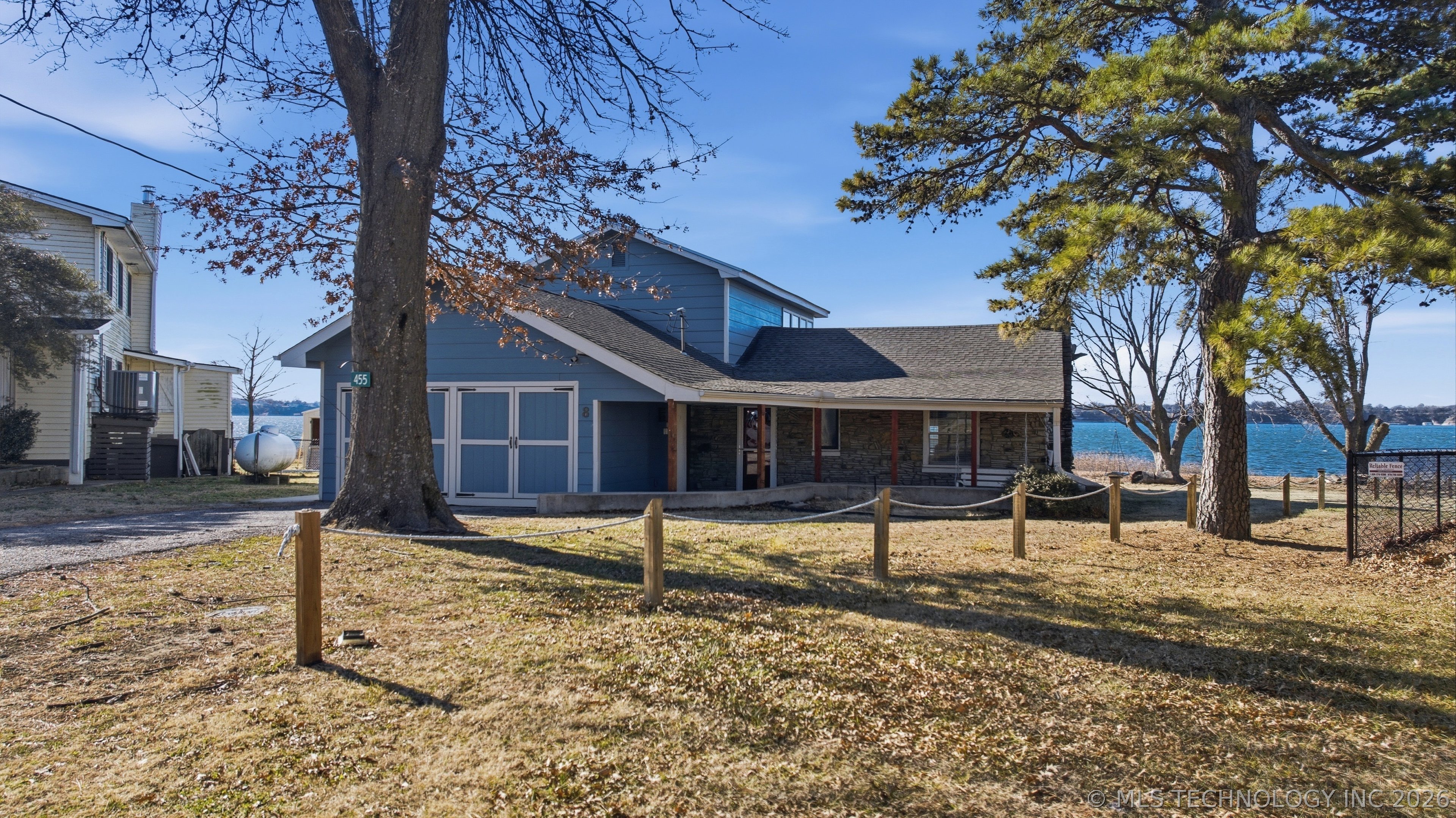 455 Water Edge Road Property Photo 2