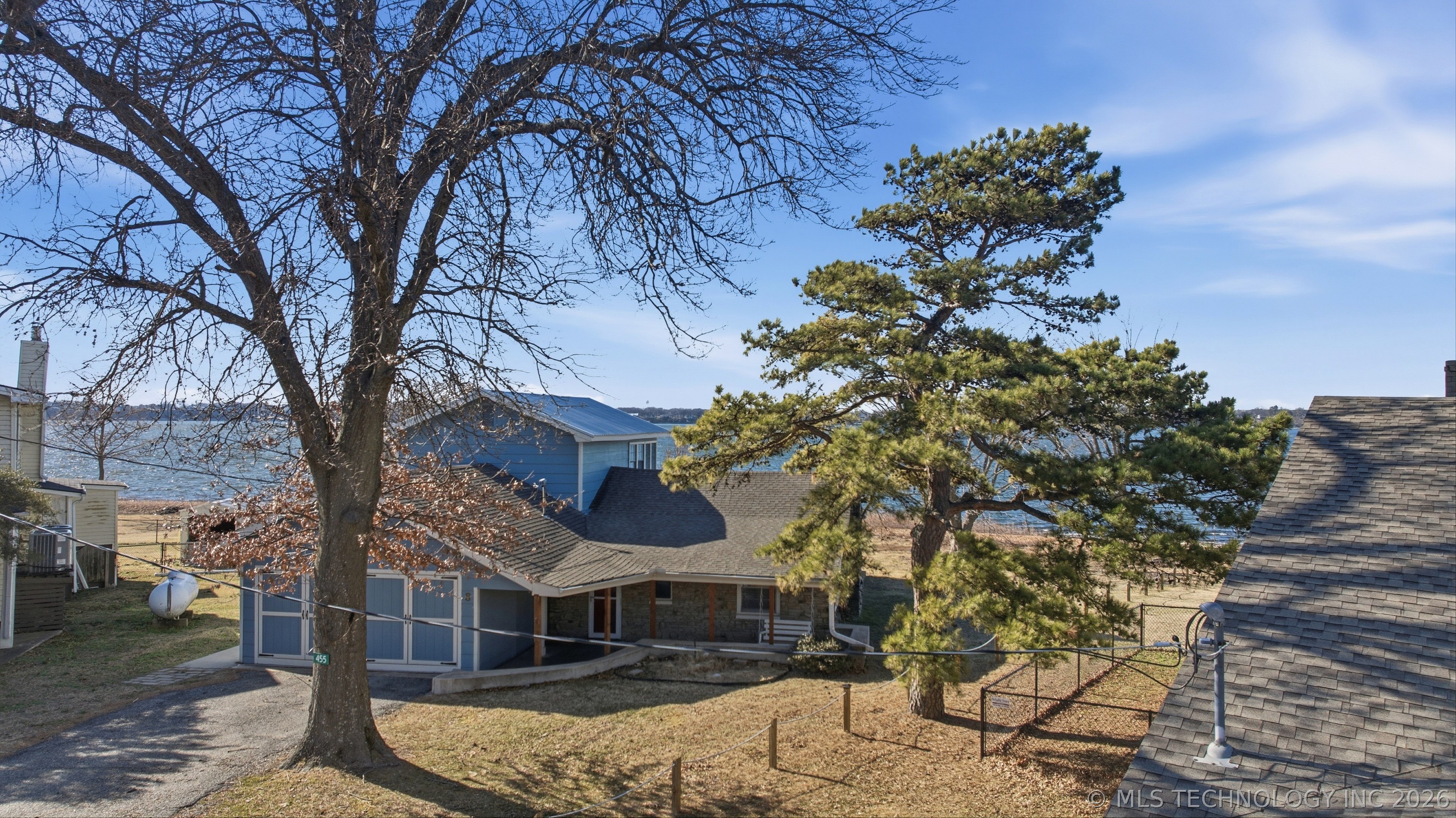 455 Water Edge Road Property Photo 3