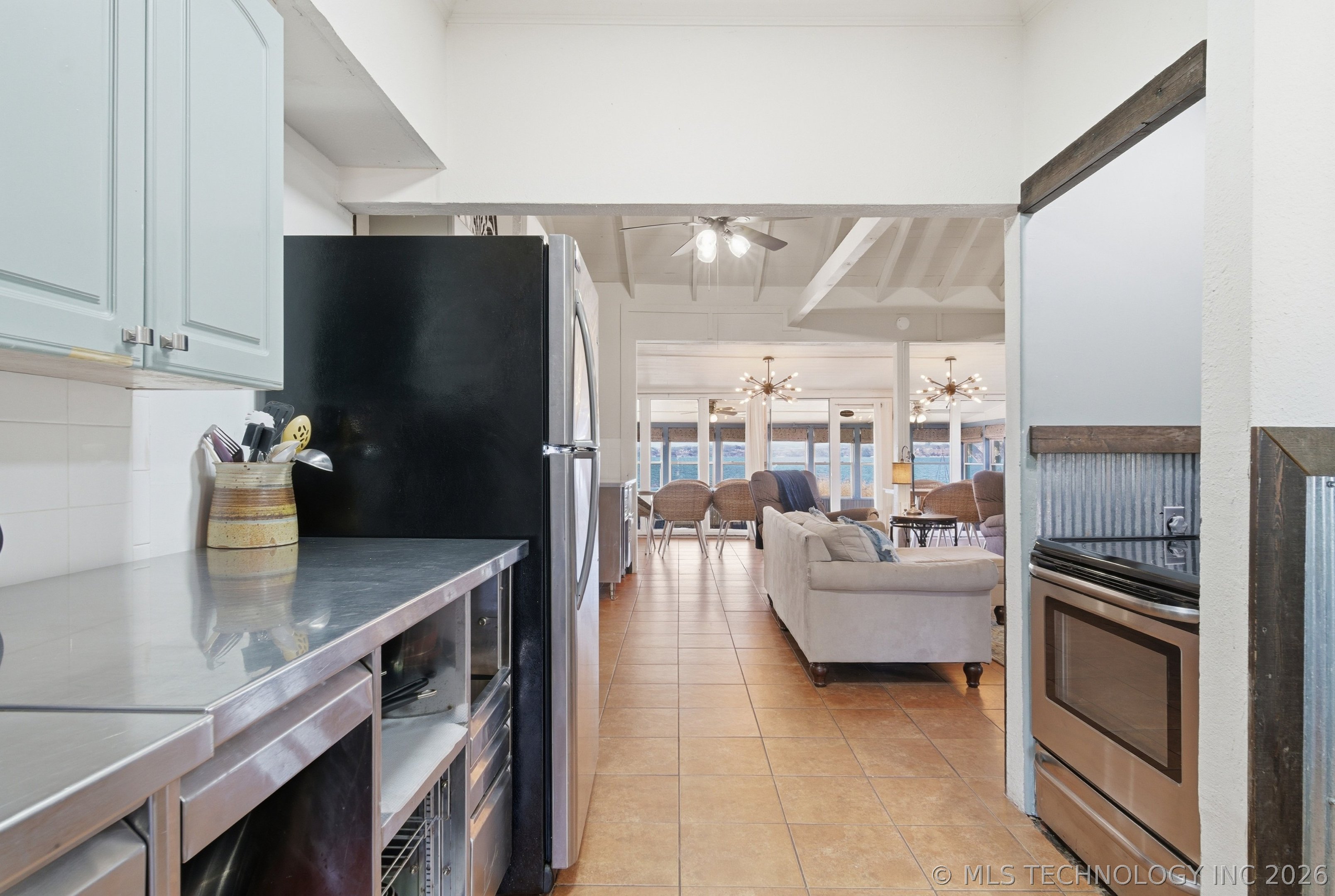 455 Water Edge Road Property Photo 10