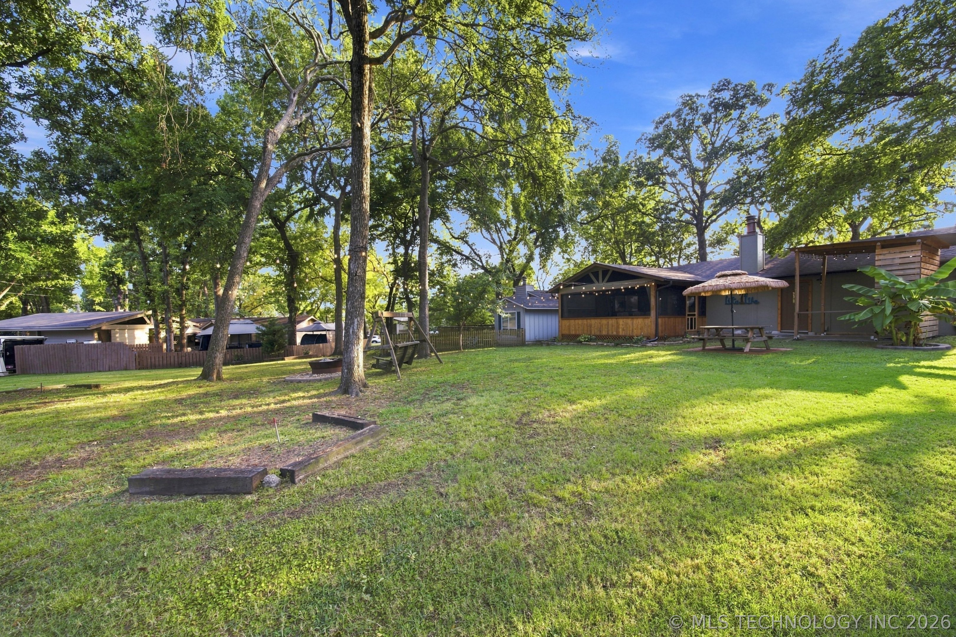 35700 Grand Point Property Photo 32
