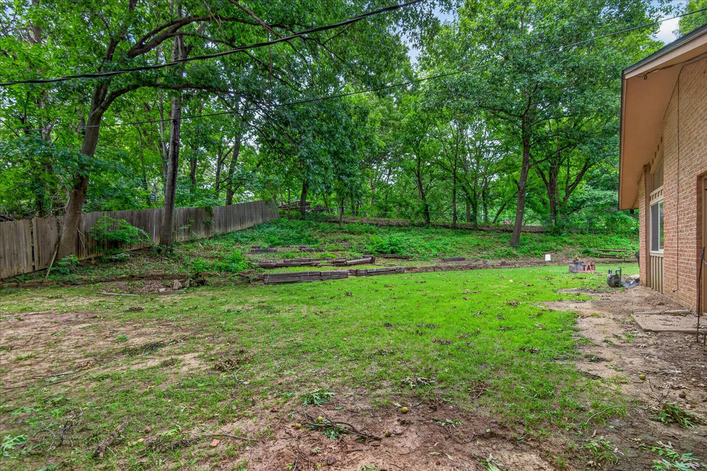 1312 Brookside Parkway Property Photo 4
