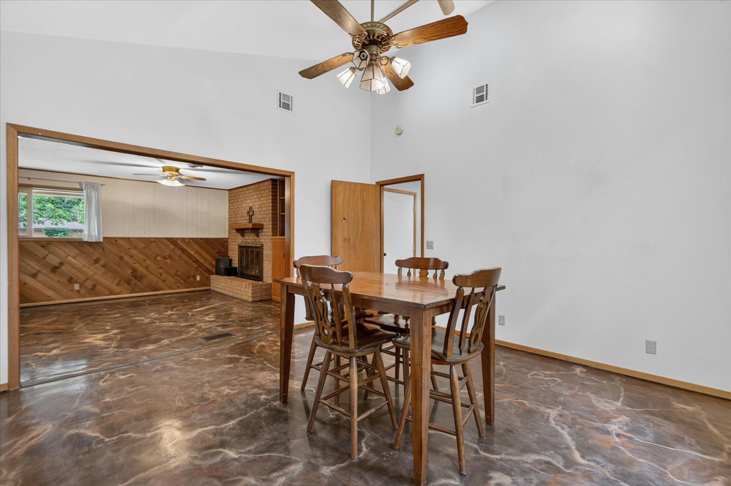 1312 Brookside Parkway Property Photo 17