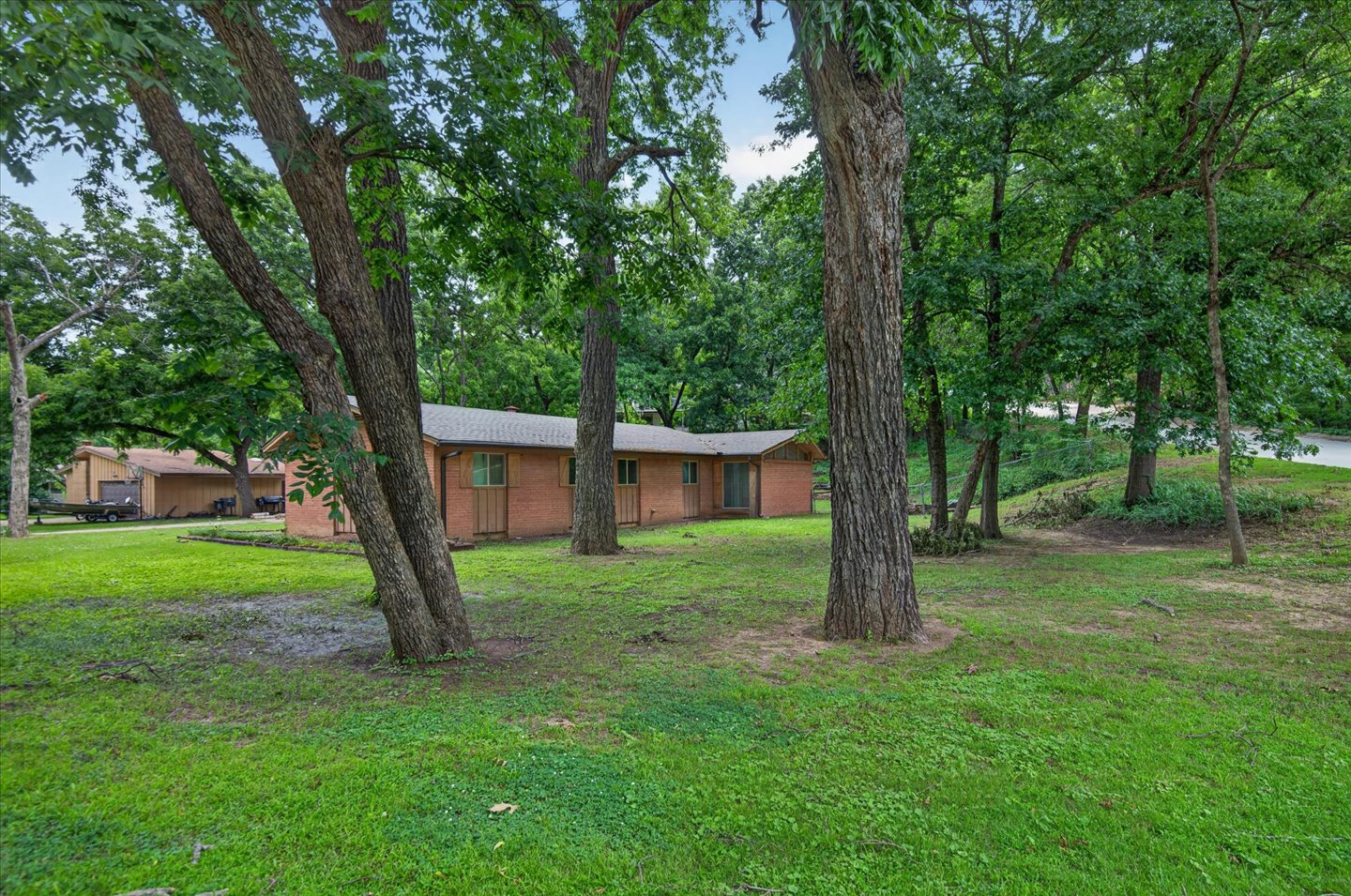 1312 Brookside Parkway Property Photo 31