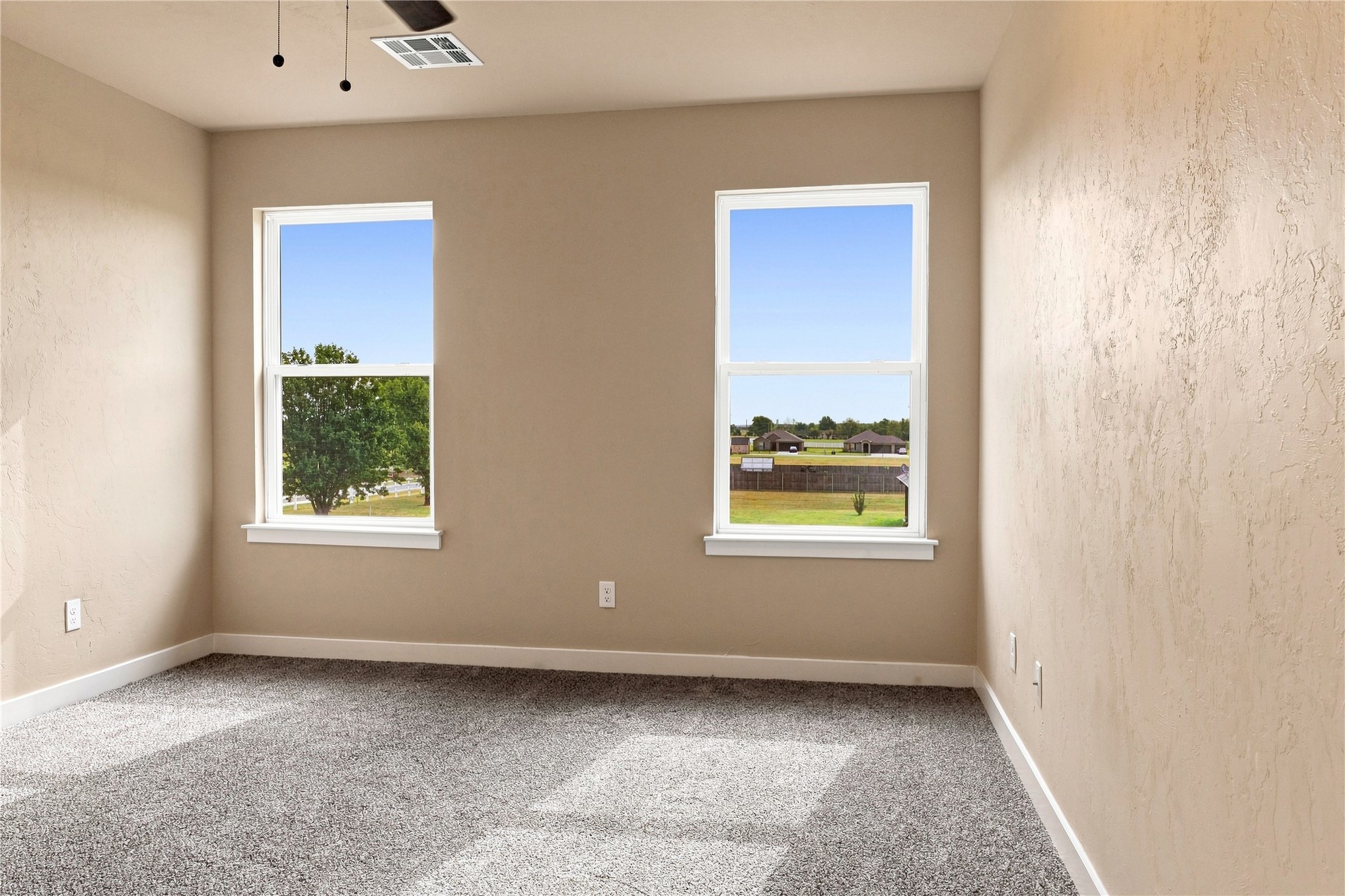 1912 Topaz Road Property Photo 28