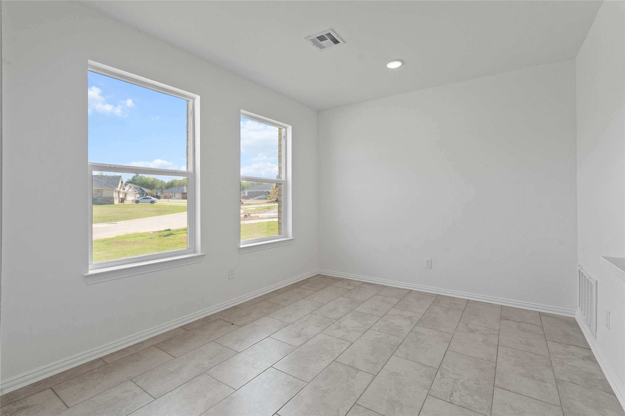 1841 Topaz Road Property Photo 8