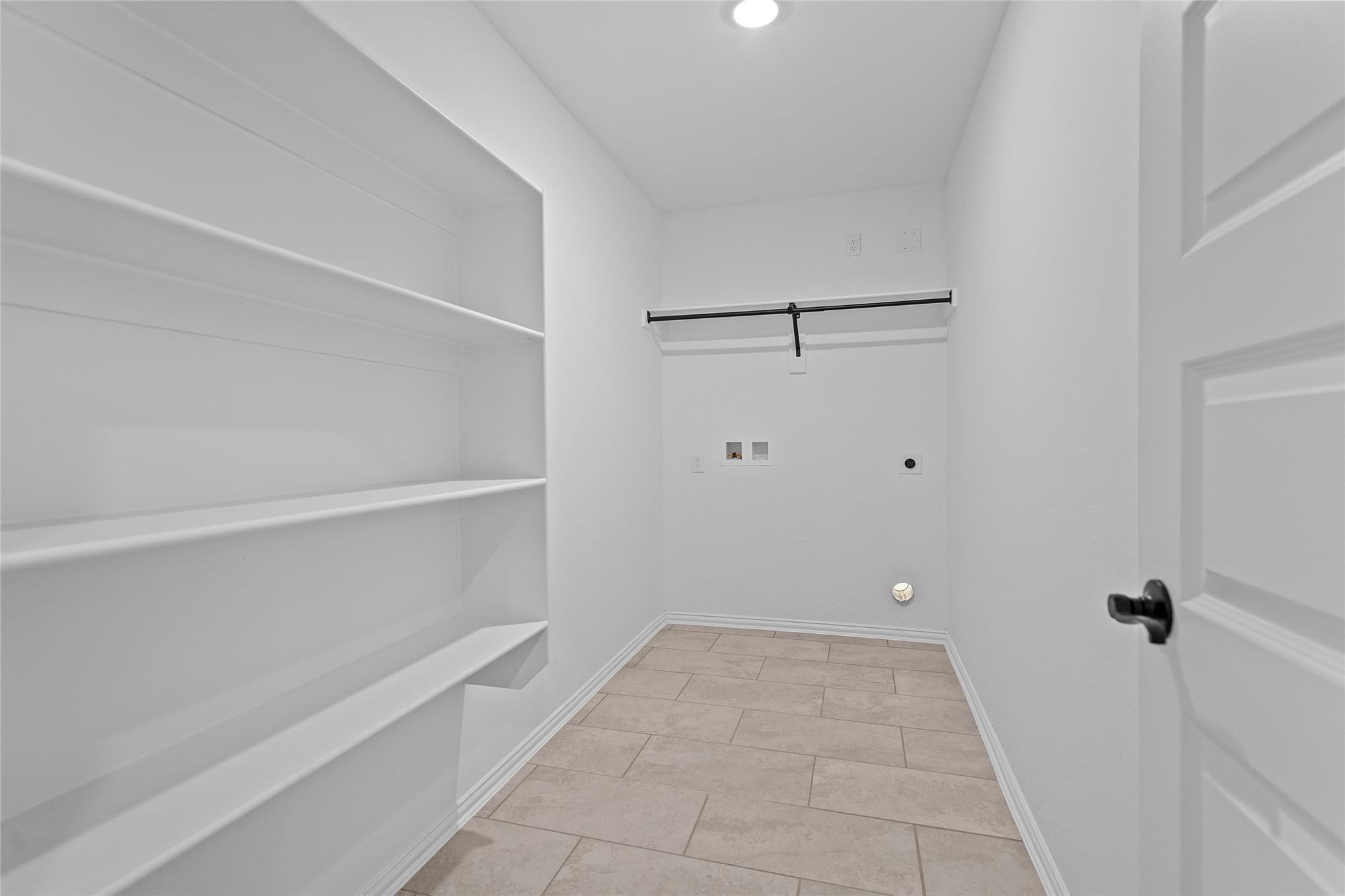 1841 Topaz Road Property Photo 16